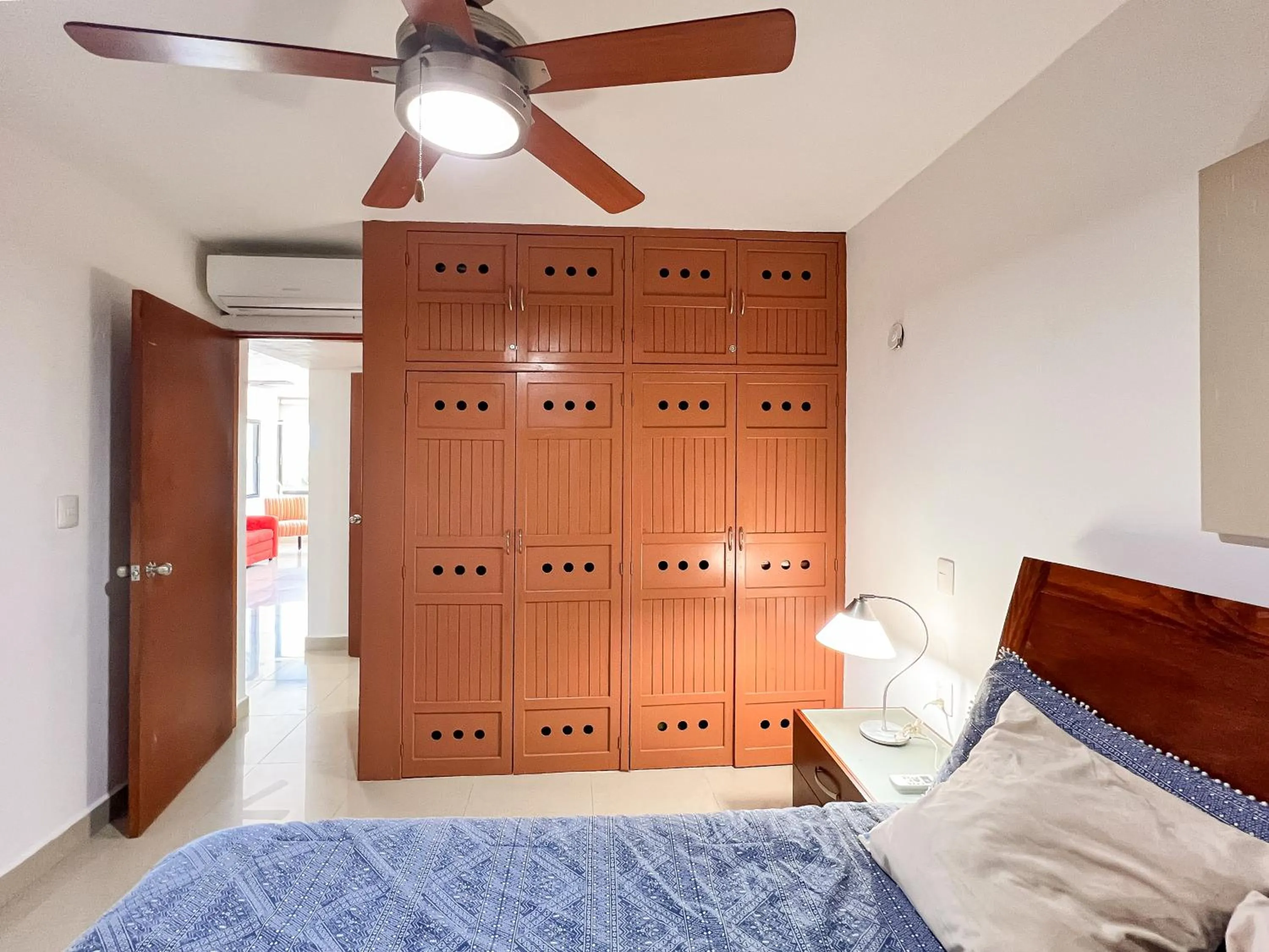 Bed in Bello Mar de Cancun, Beautiful 2Br 2Ba Condo overlooking beach spectacular view!