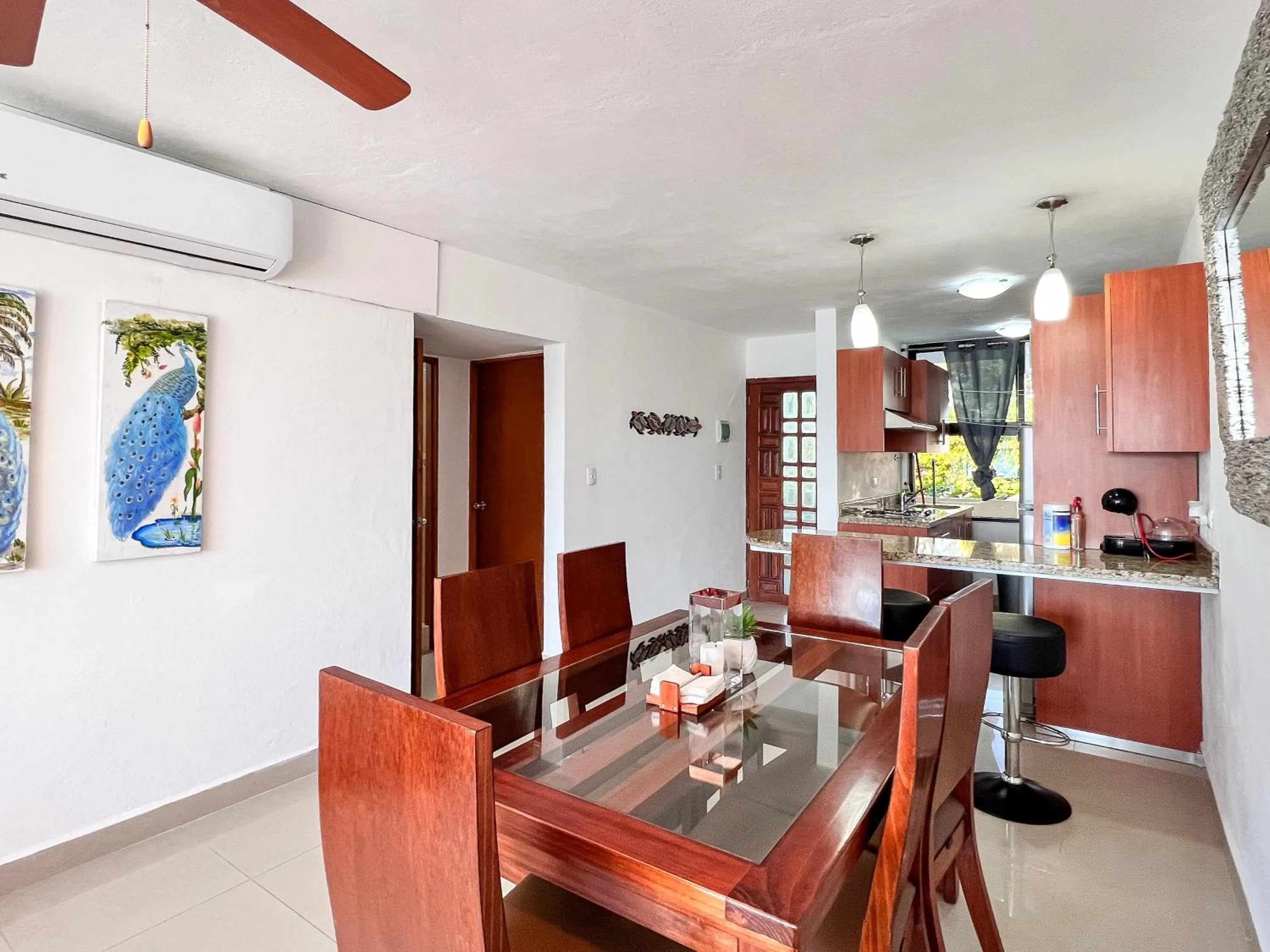 Kitchen or kitchenette in Bello Mar de Cancun, Beautiful 2Br 2Ba Condo overlooking beach spectacular view!