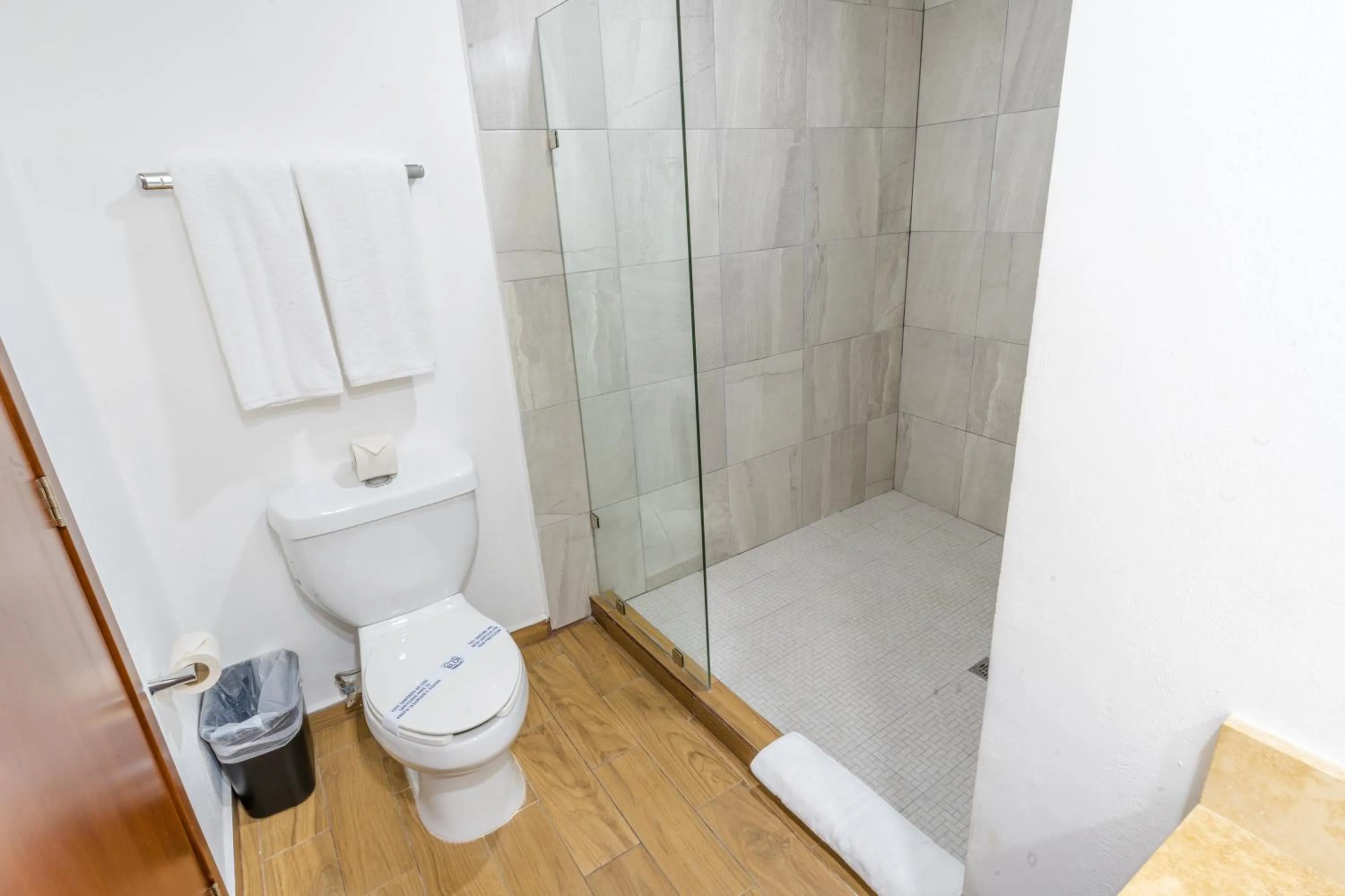 Bathroom in Hotel Pacific Blue Mazatlan
