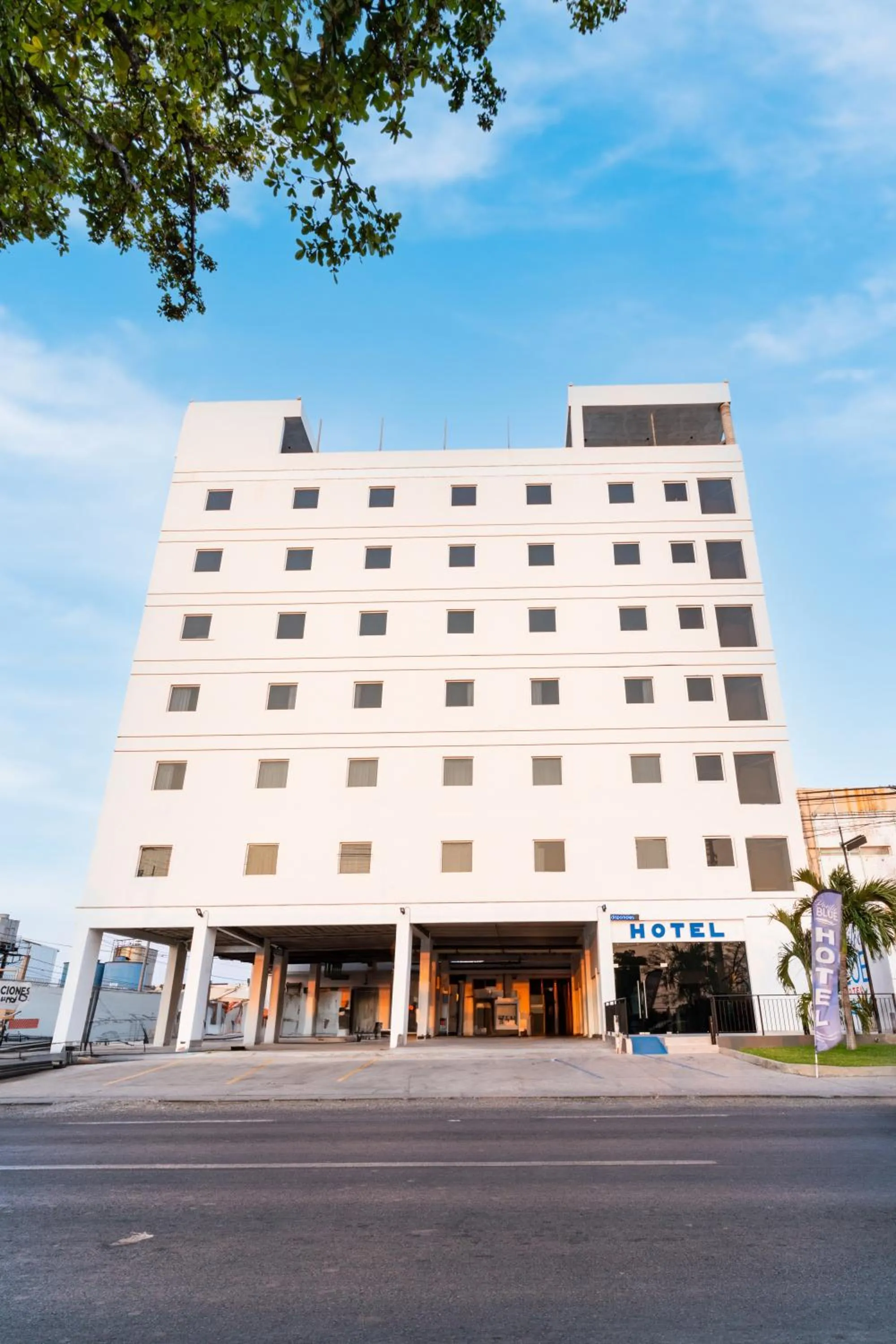 Property building in Hotel Pacific Blue Mazatlan