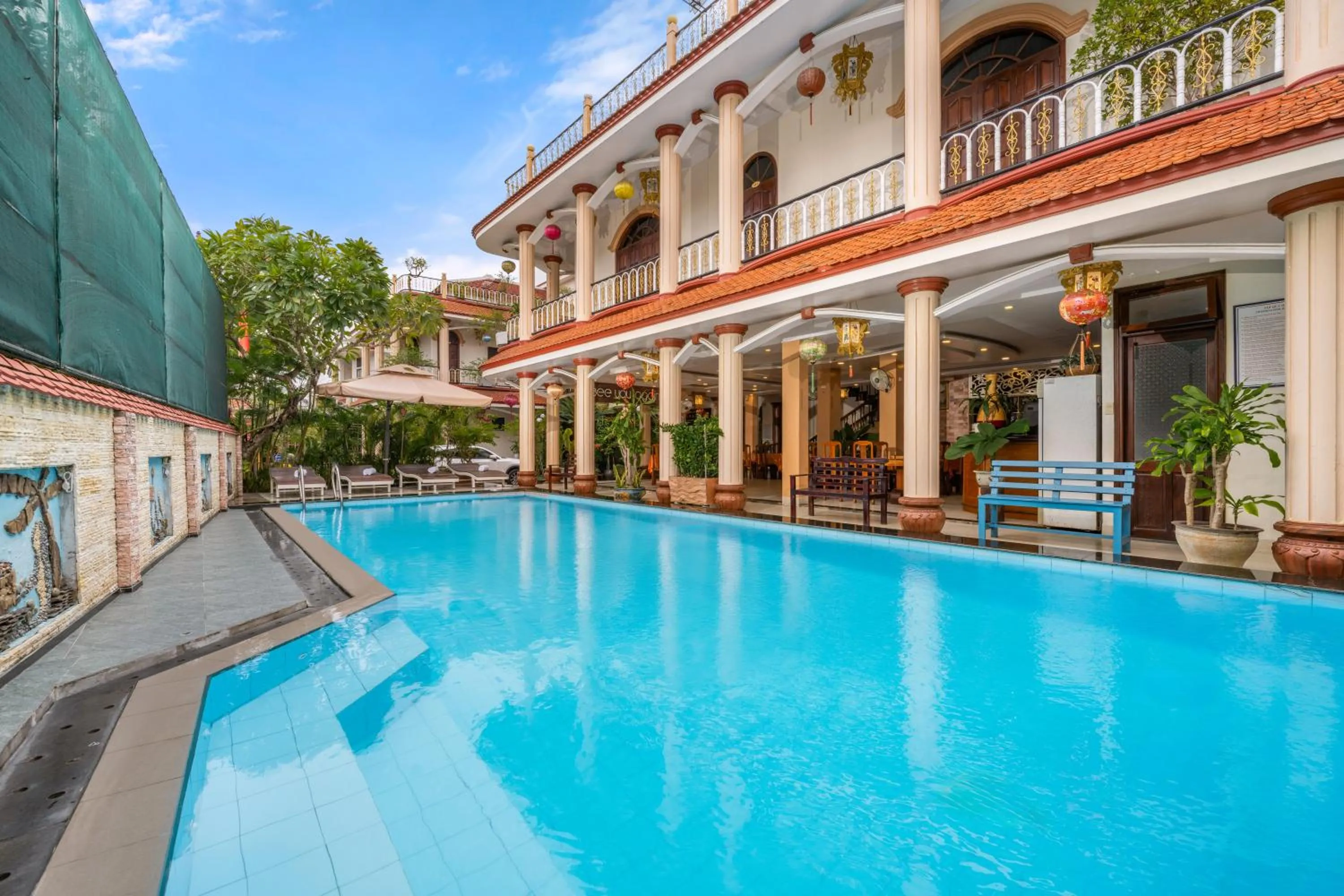 Property building in RAON Ancient Town Hotel