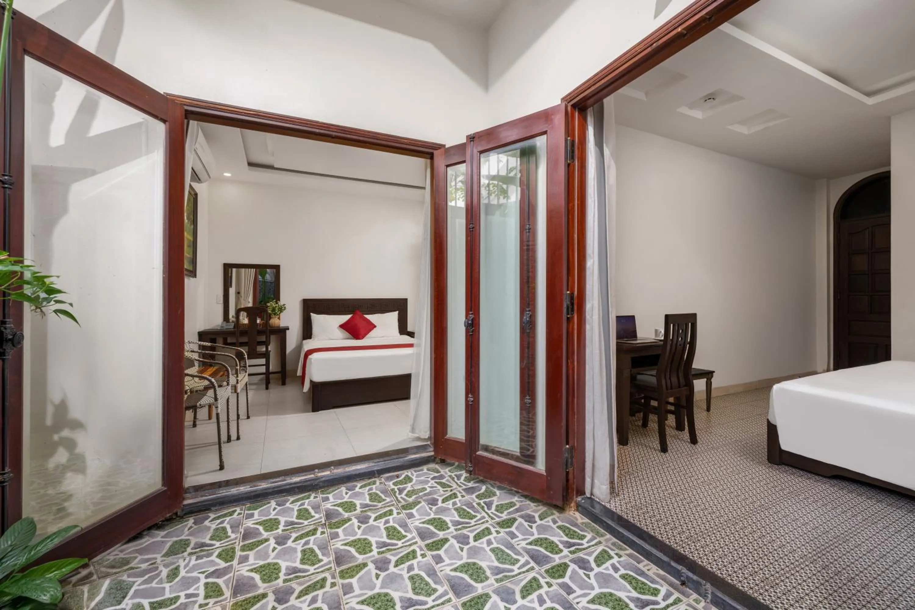 Bed in RAON Ancient Town Hotel