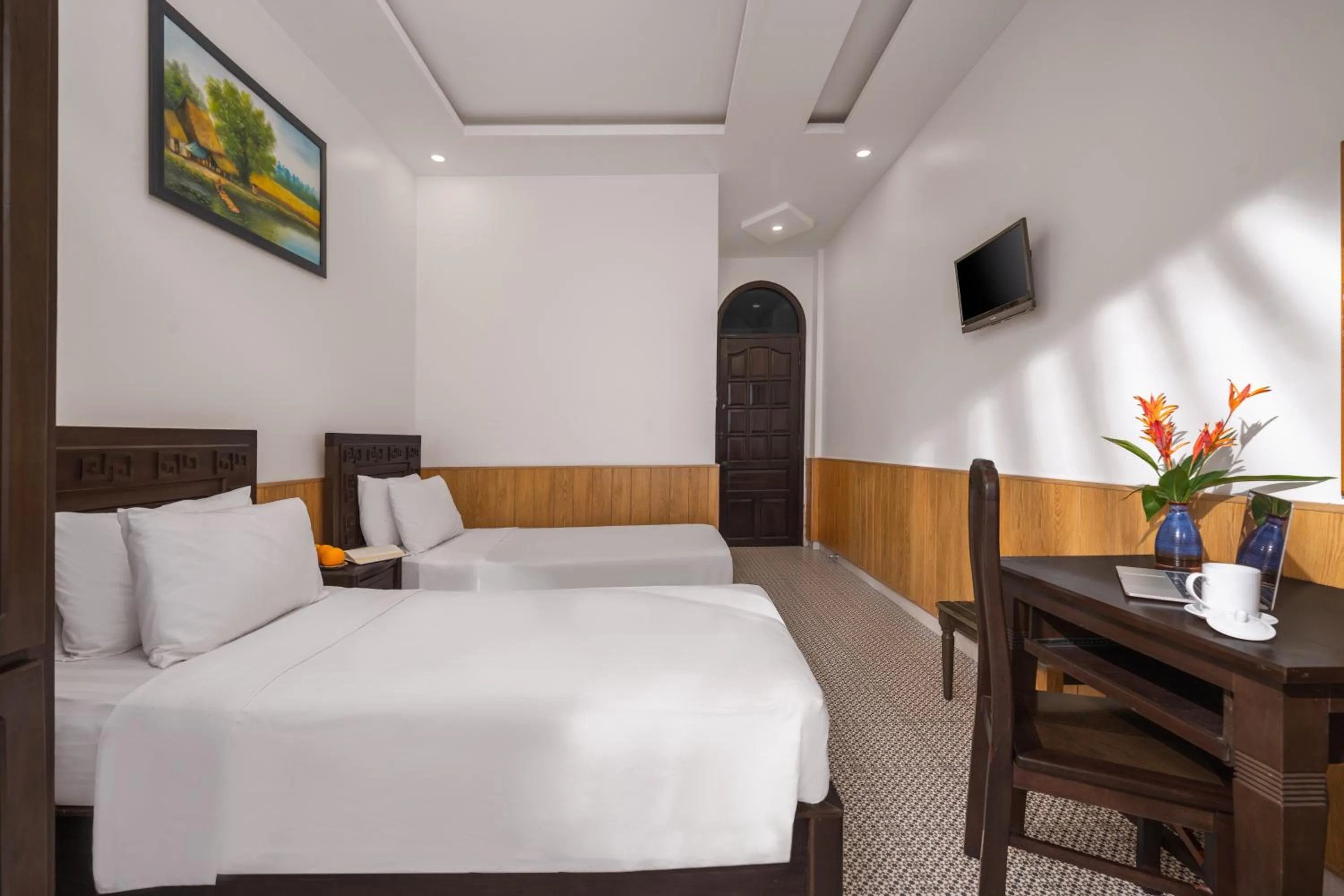 Bed in RAON Ancient Town Hotel