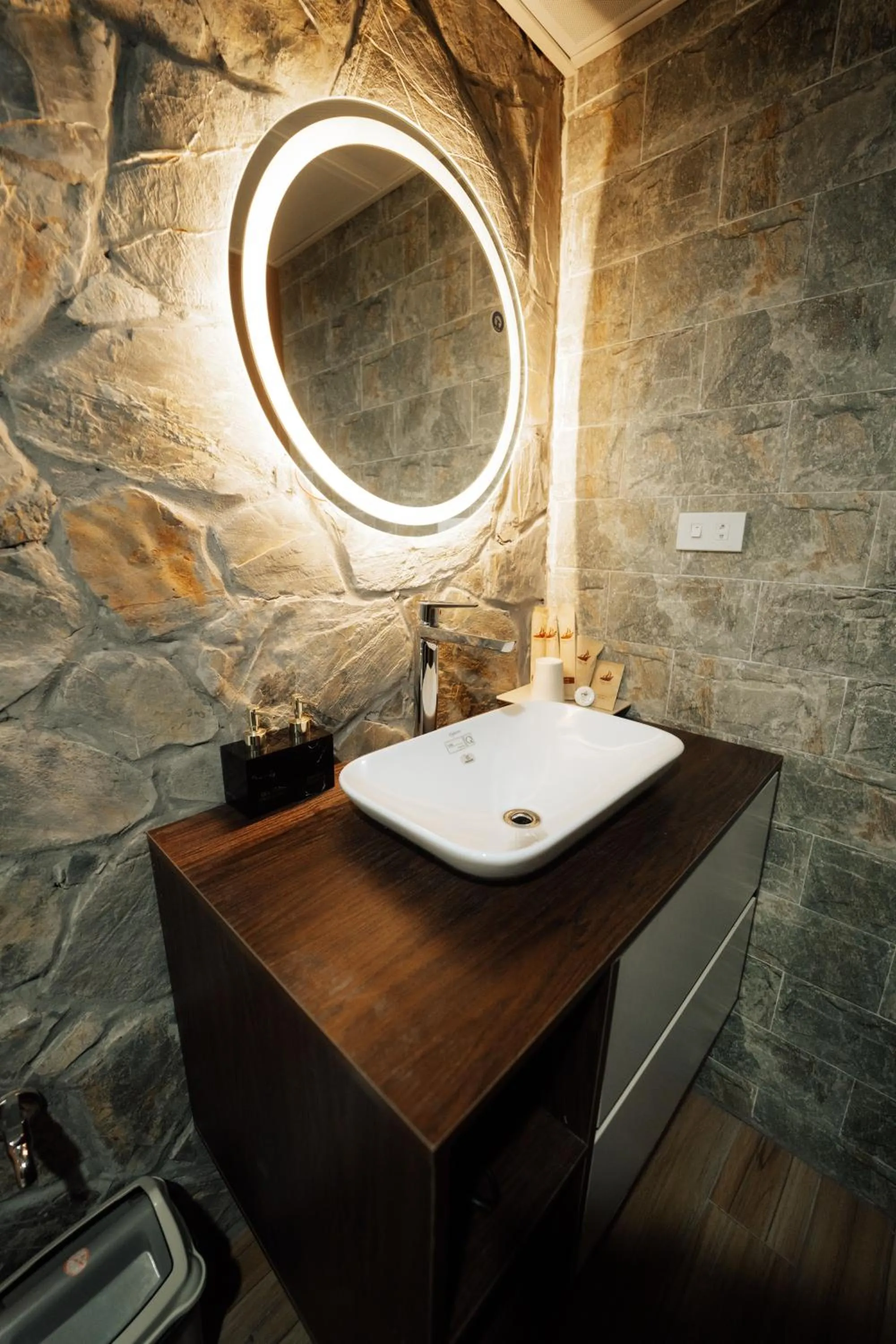 Bathroom in Xuân Anh Garden