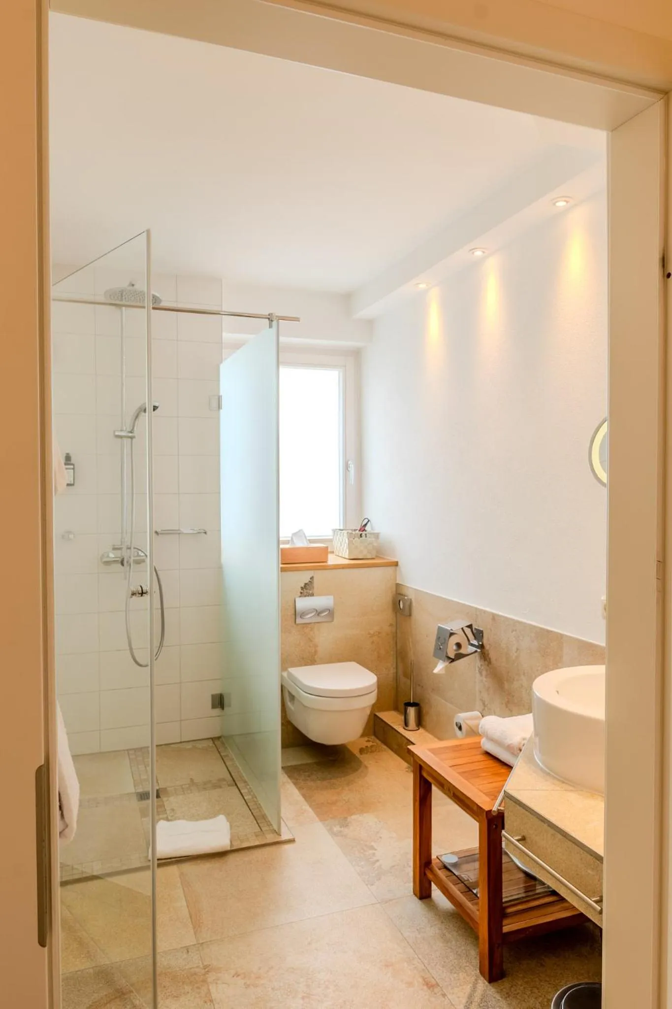 Bathroom, Bed in Aparthotel Parsberg GreenDesign