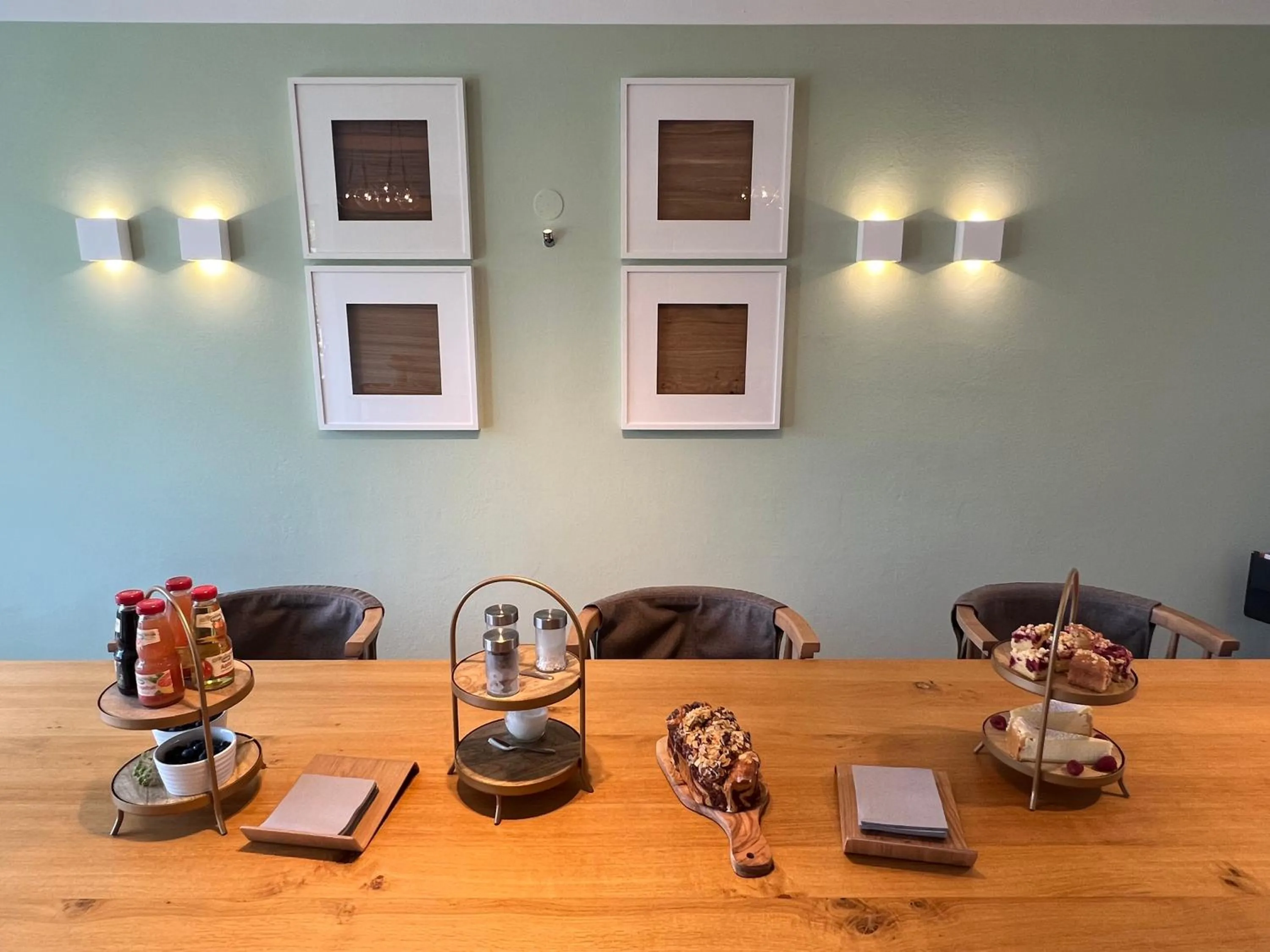 Breakfast in Aparthotel Parsberg GreenDesign