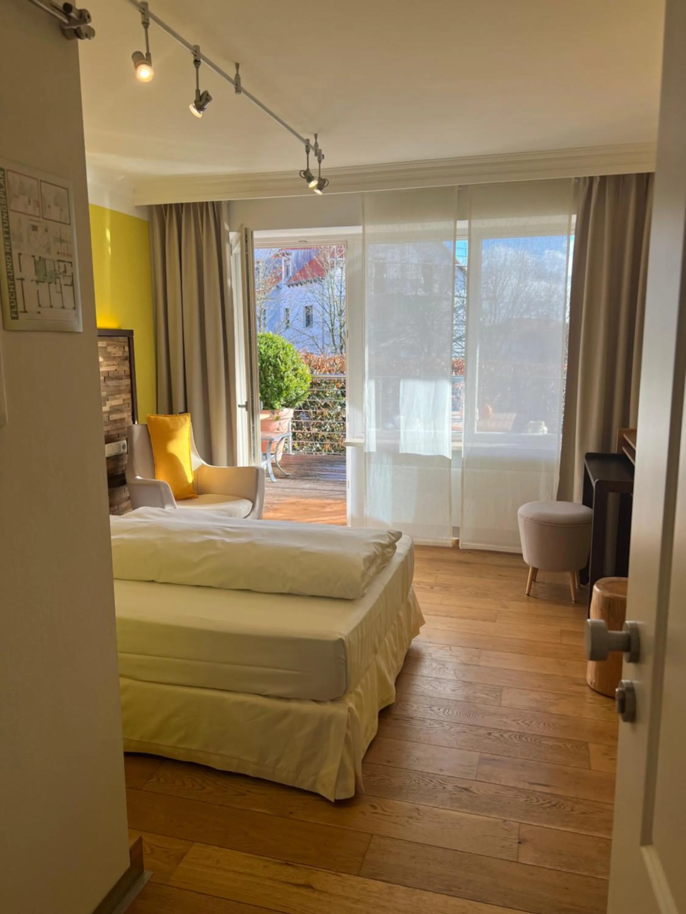 Balcony/Terrace, Bed in Aparthotel Parsberg GreenDesign