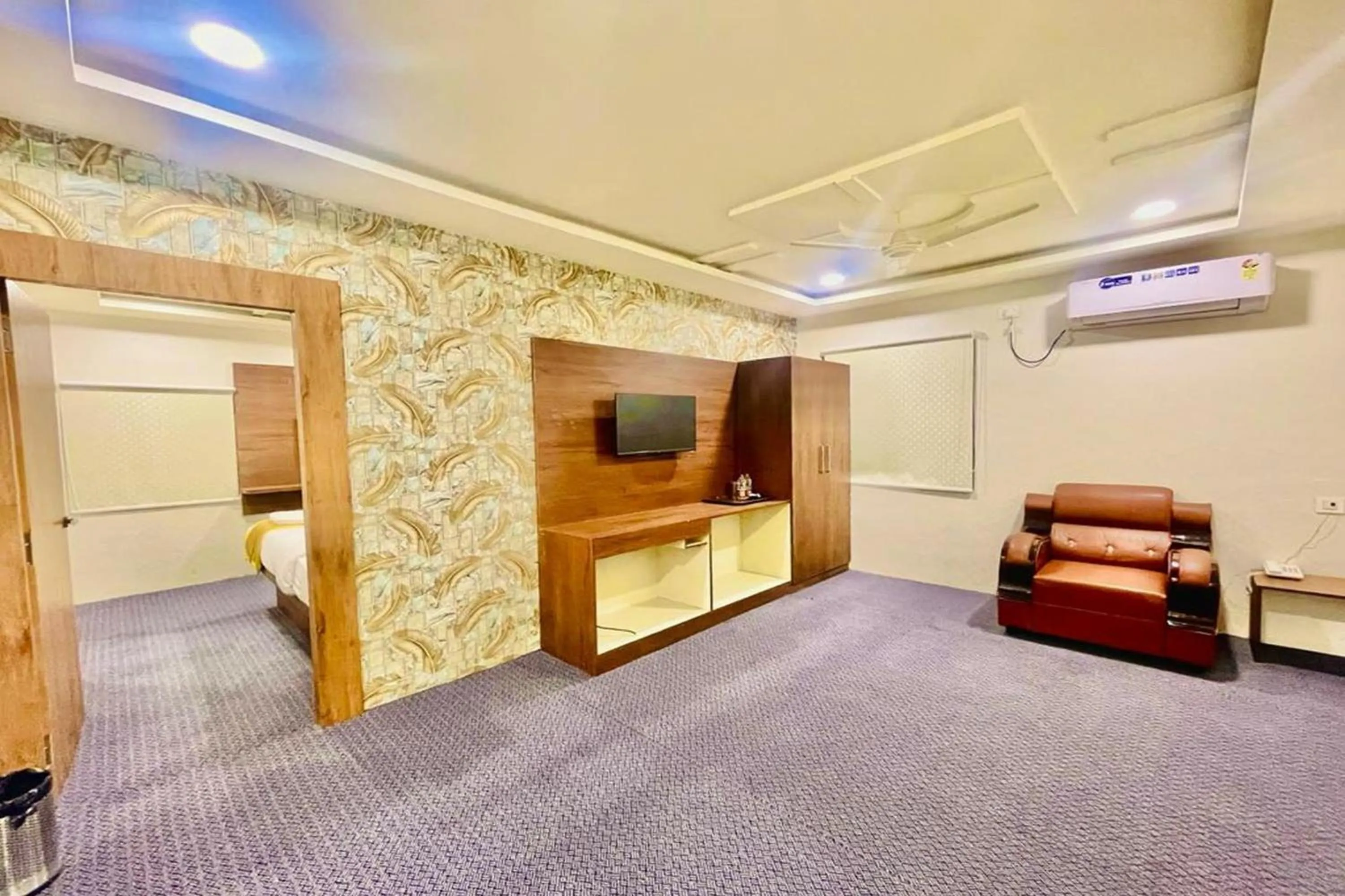 Bedroom in Hotel Eagle Grand Airport Zone