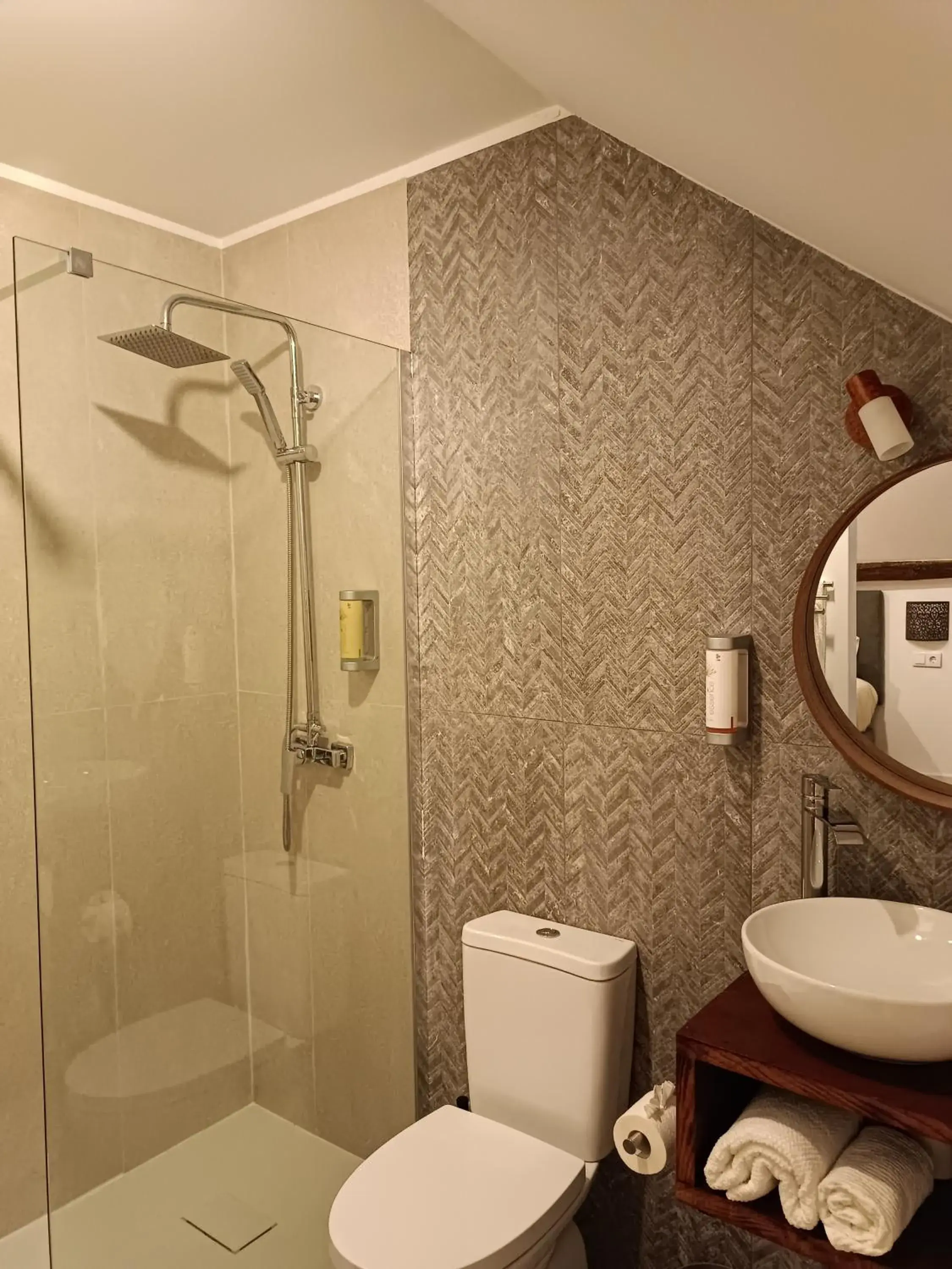 Double Room in Quinta dos Tojais Hotel Rural Double Room in Quinta dos Tojais Hotel Rural