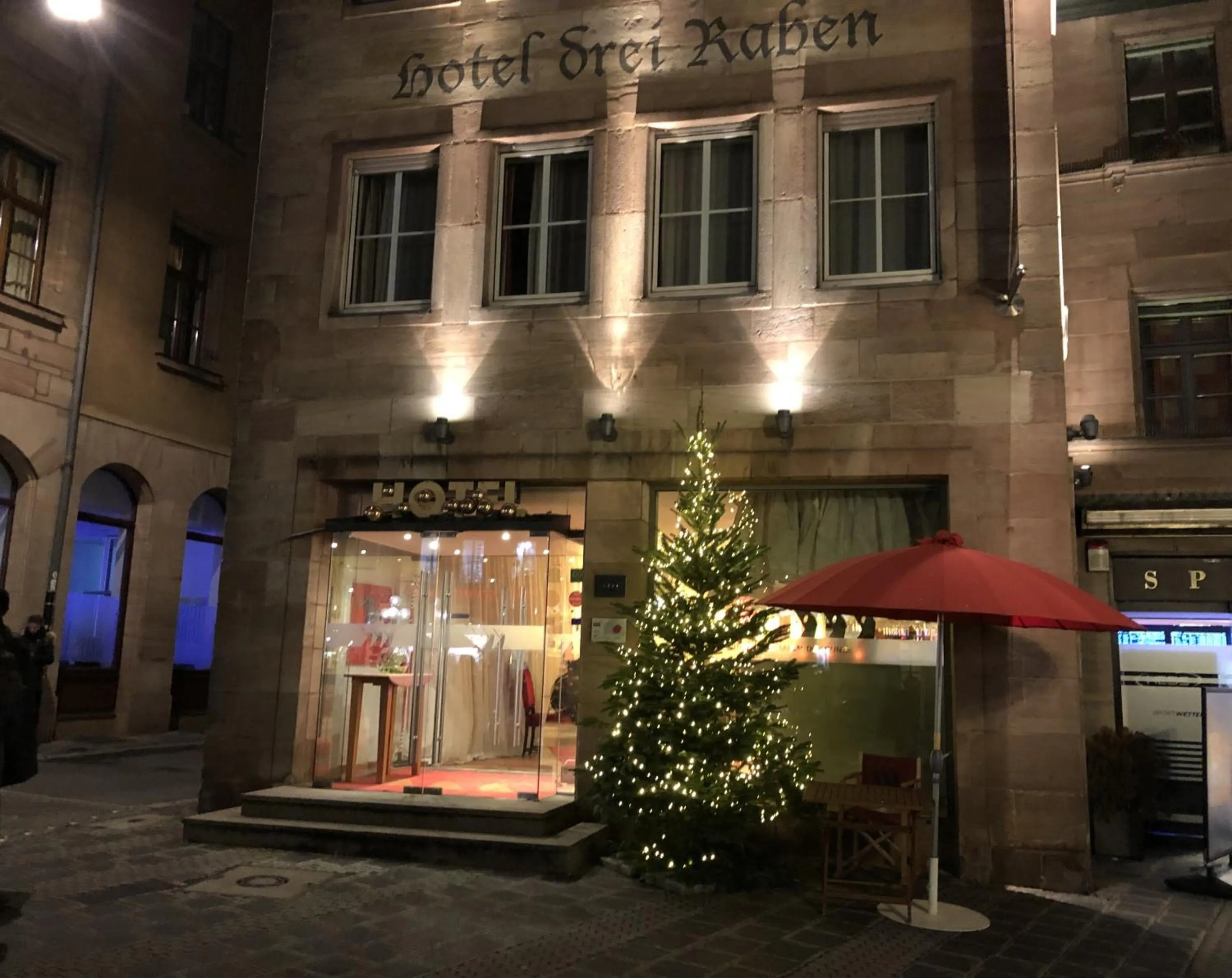 Property building in Hotel Drei Raben