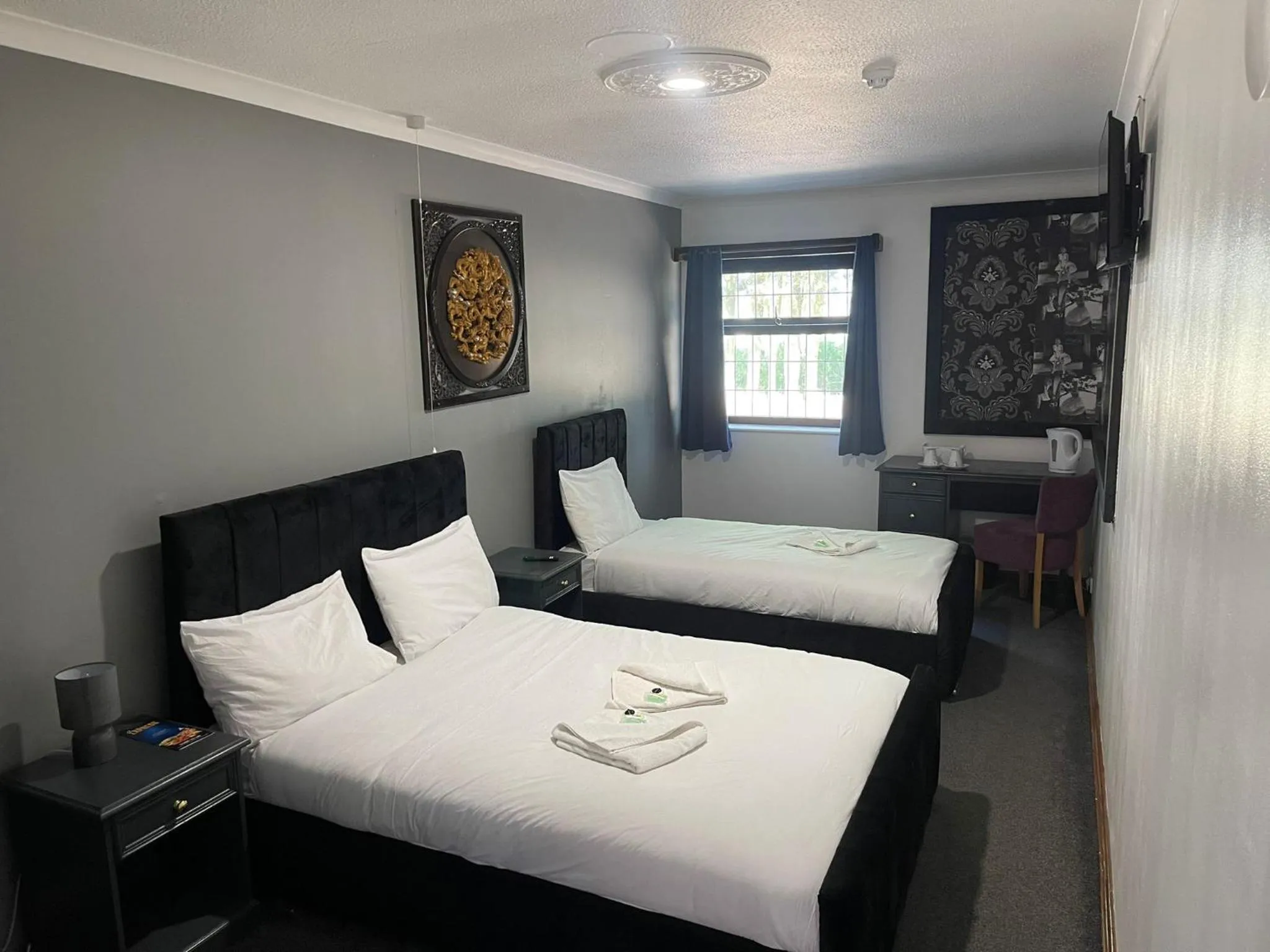 Photo of the whole room, Bed in Stay Inn Express, Cambridge