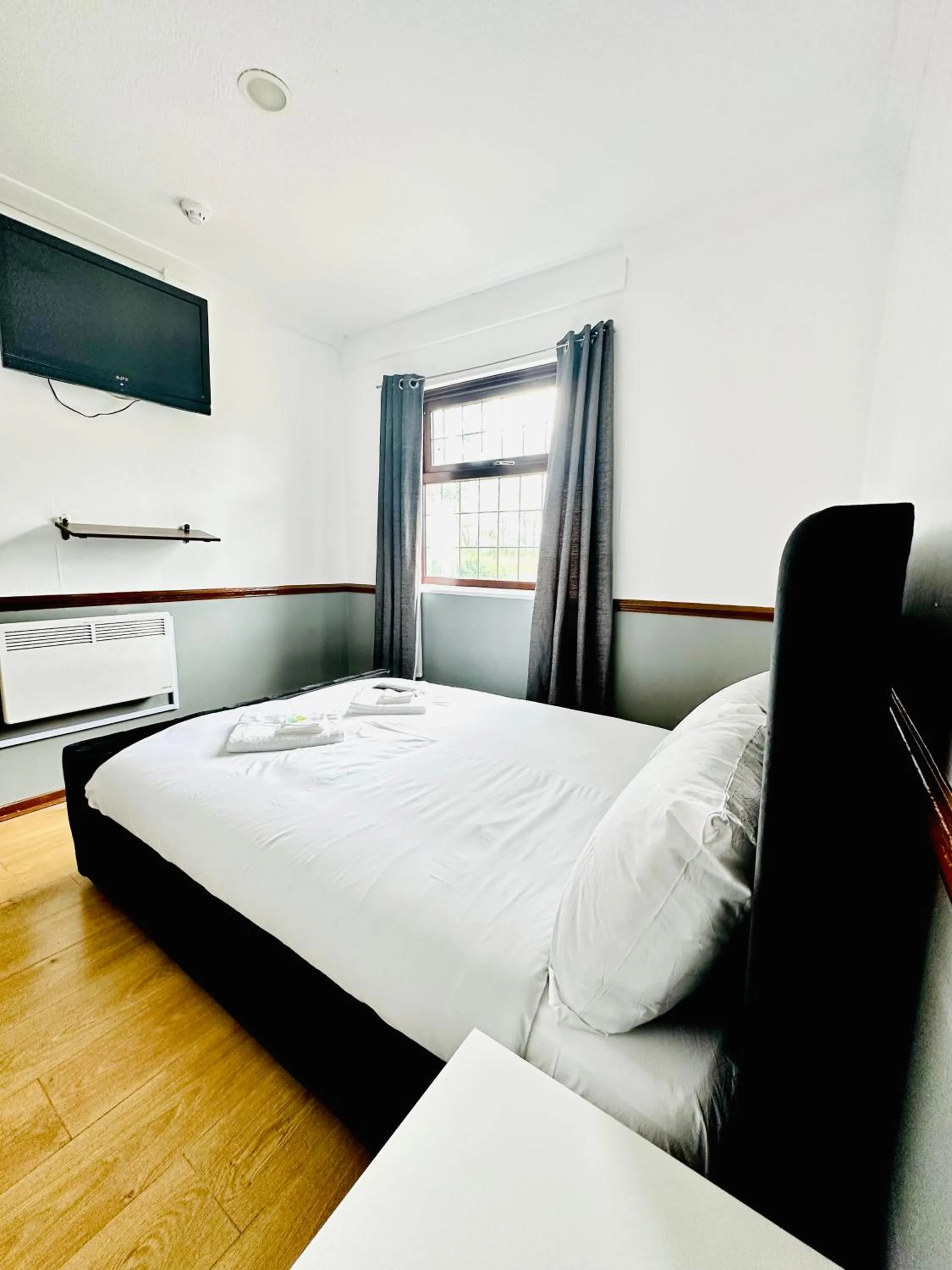 Bedroom, Bed in Stay Inn Express, Cambridge