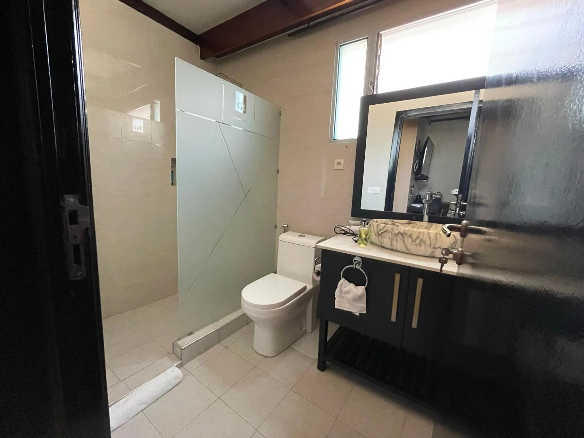 Shower in Governor's Residence