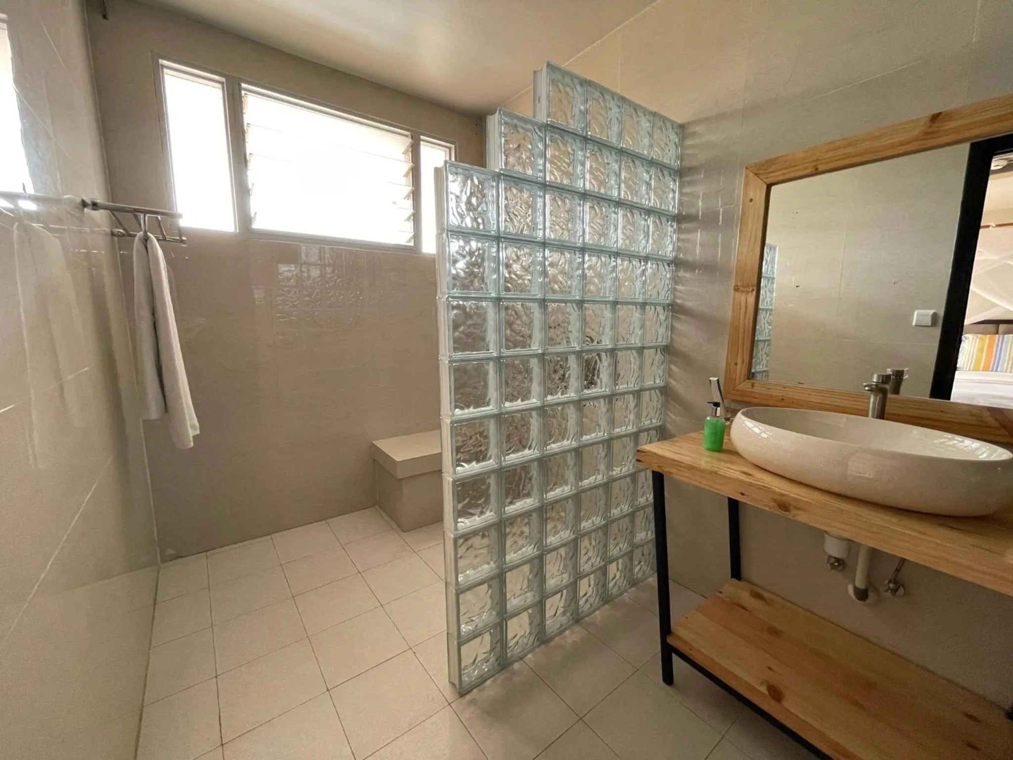 Shower in Governor's Residence