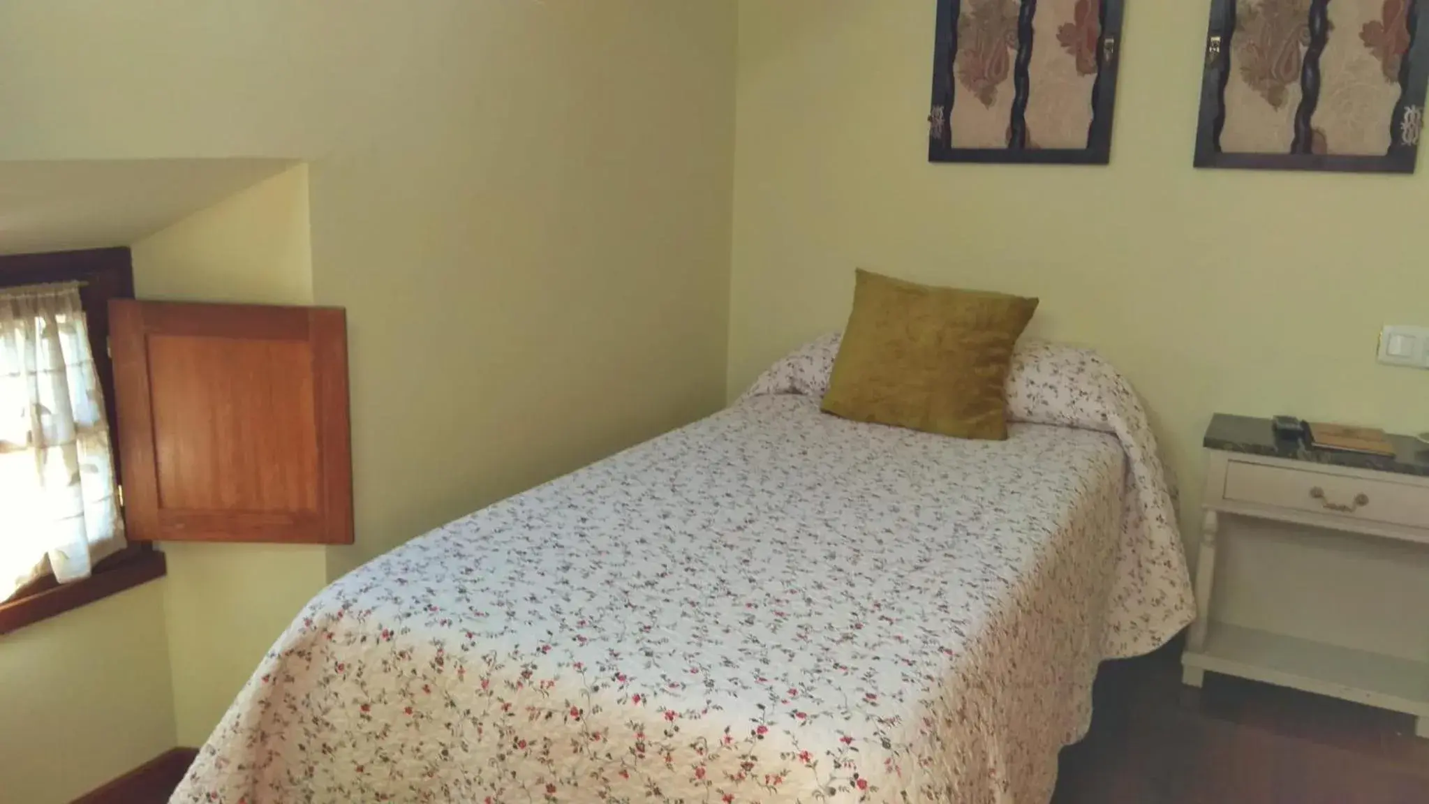 Single Room in Hotel Casa Vieja del Sastre Single Room in Hotel Casa Vieja del Sastre