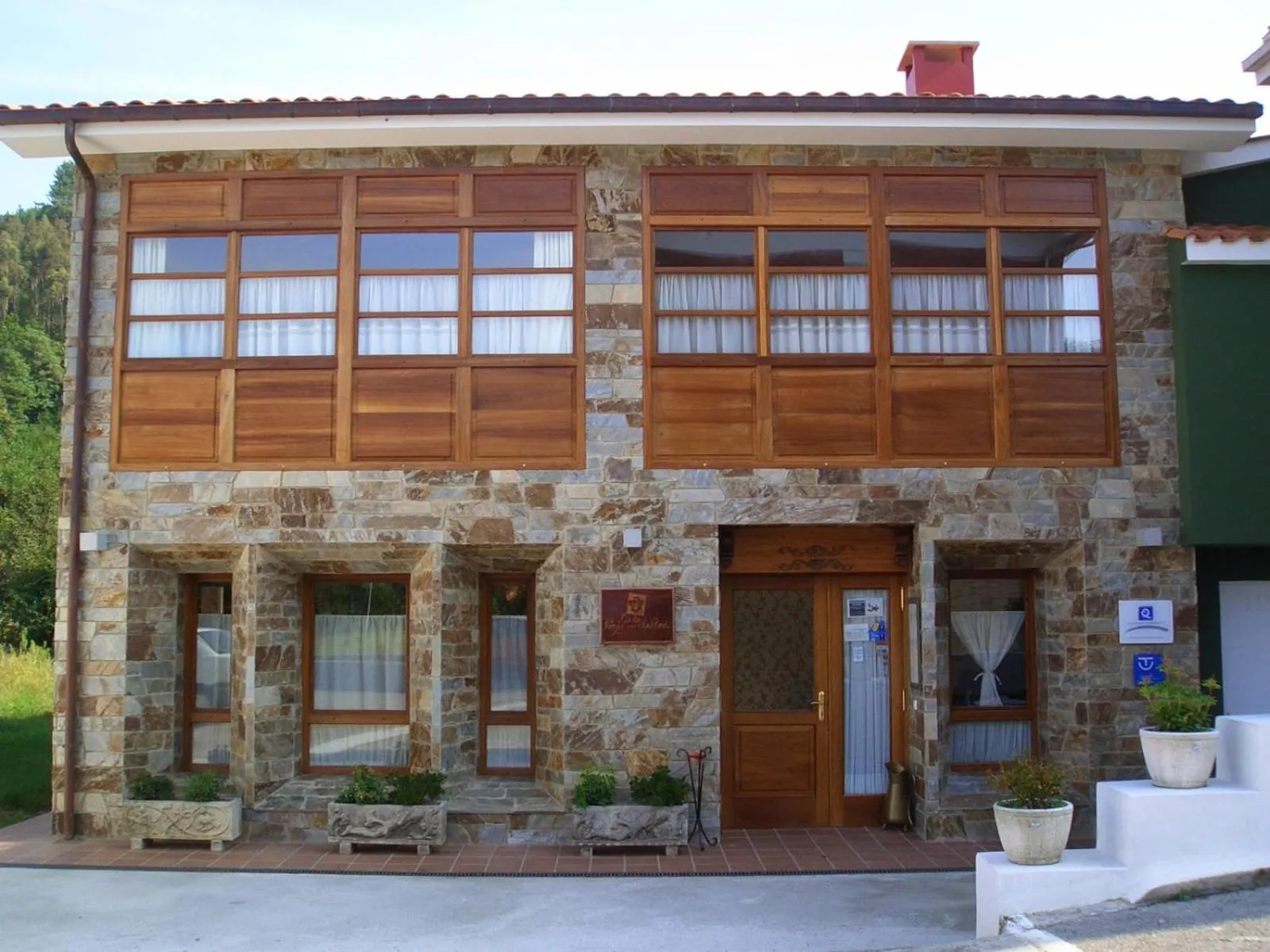 Property building in Hotel Casa Vieja del Sastre
