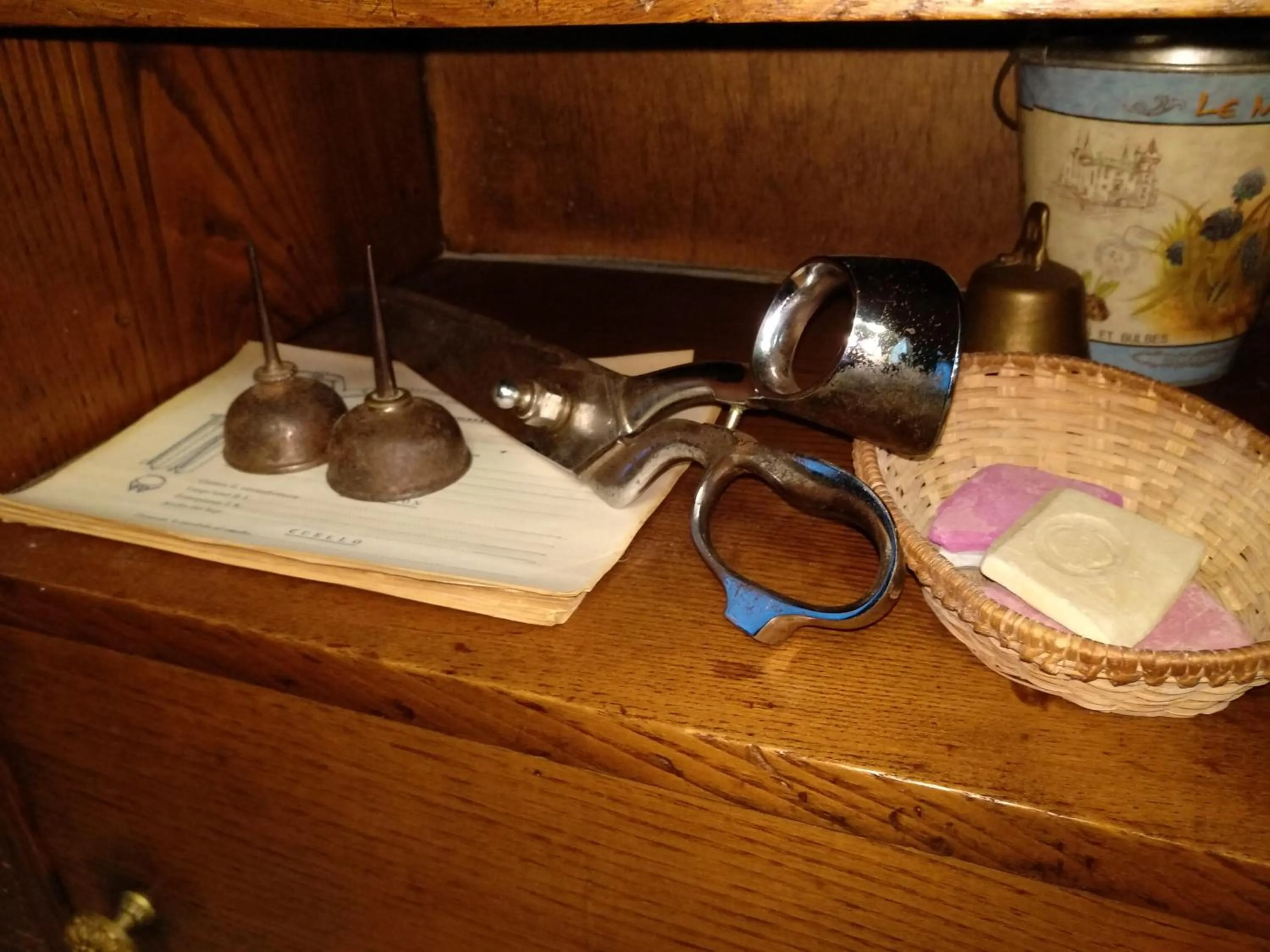 Decorative detail in Hotel Casa Vieja del Sastre