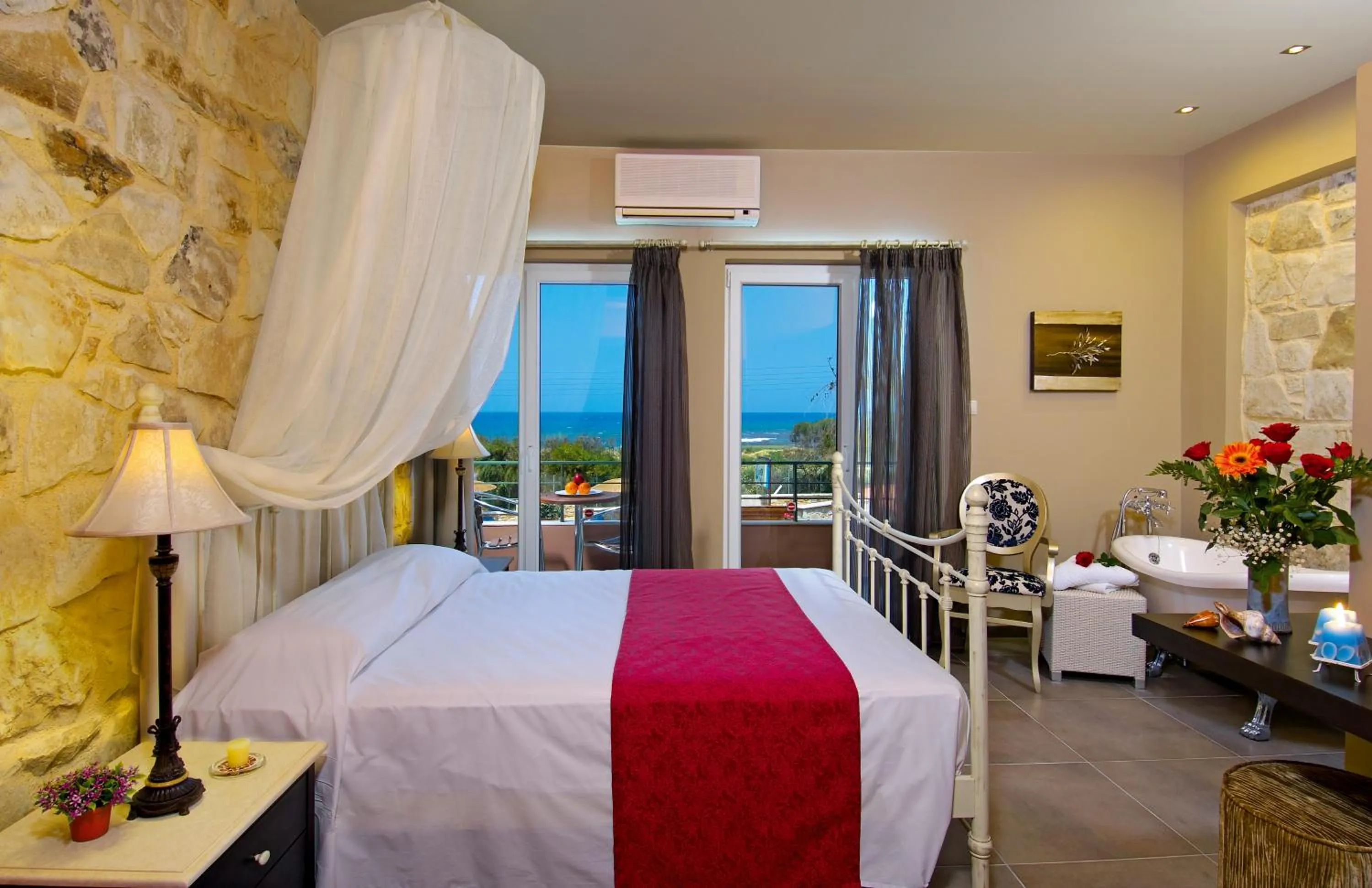 Bed in Mistral Hotel - For Solo Travelers