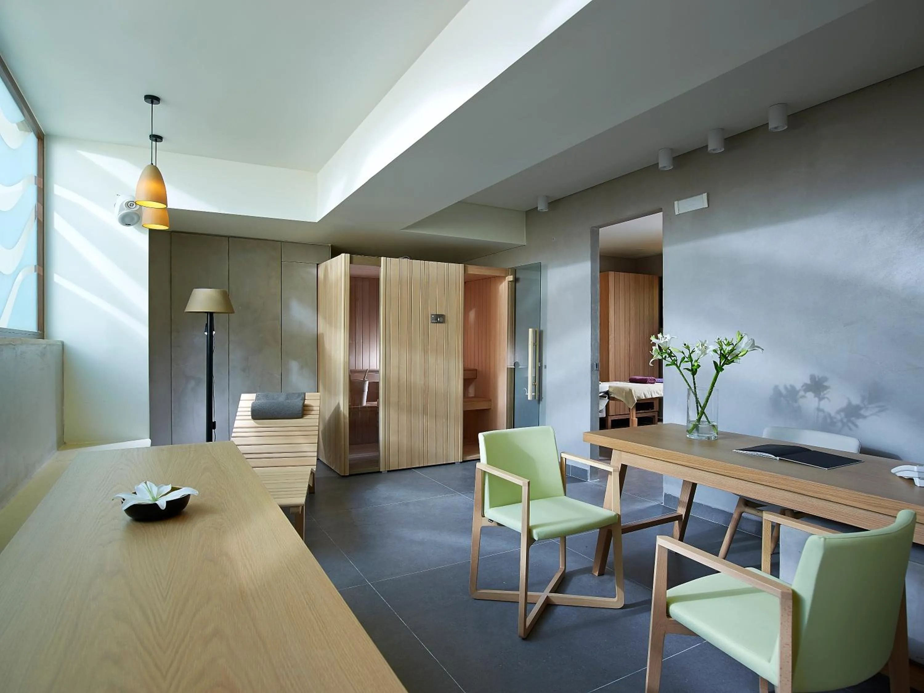 Massage in Mistral Hotel - For Solo Travelers