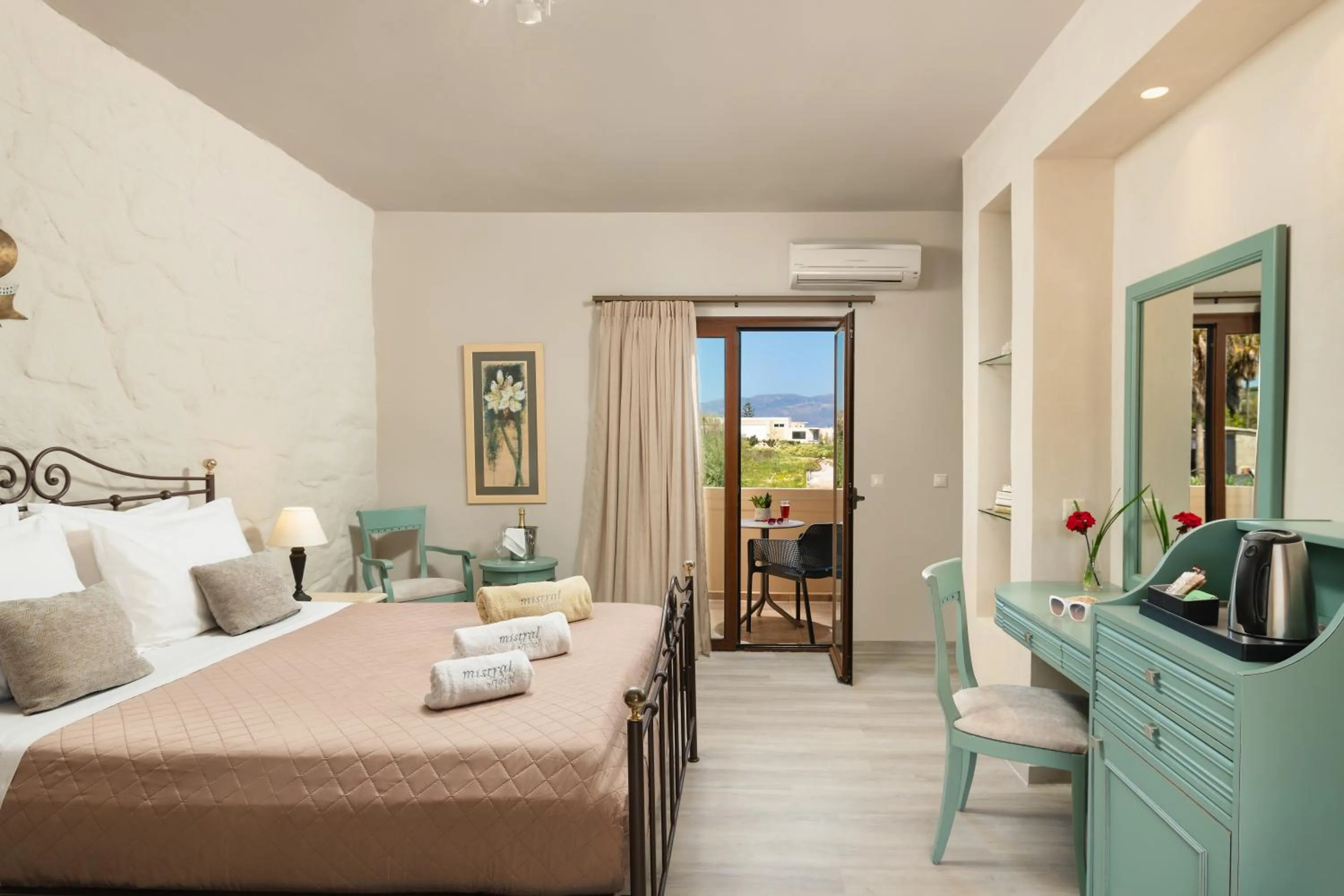 Bed in Mistral Hotel - For Solo Travelers