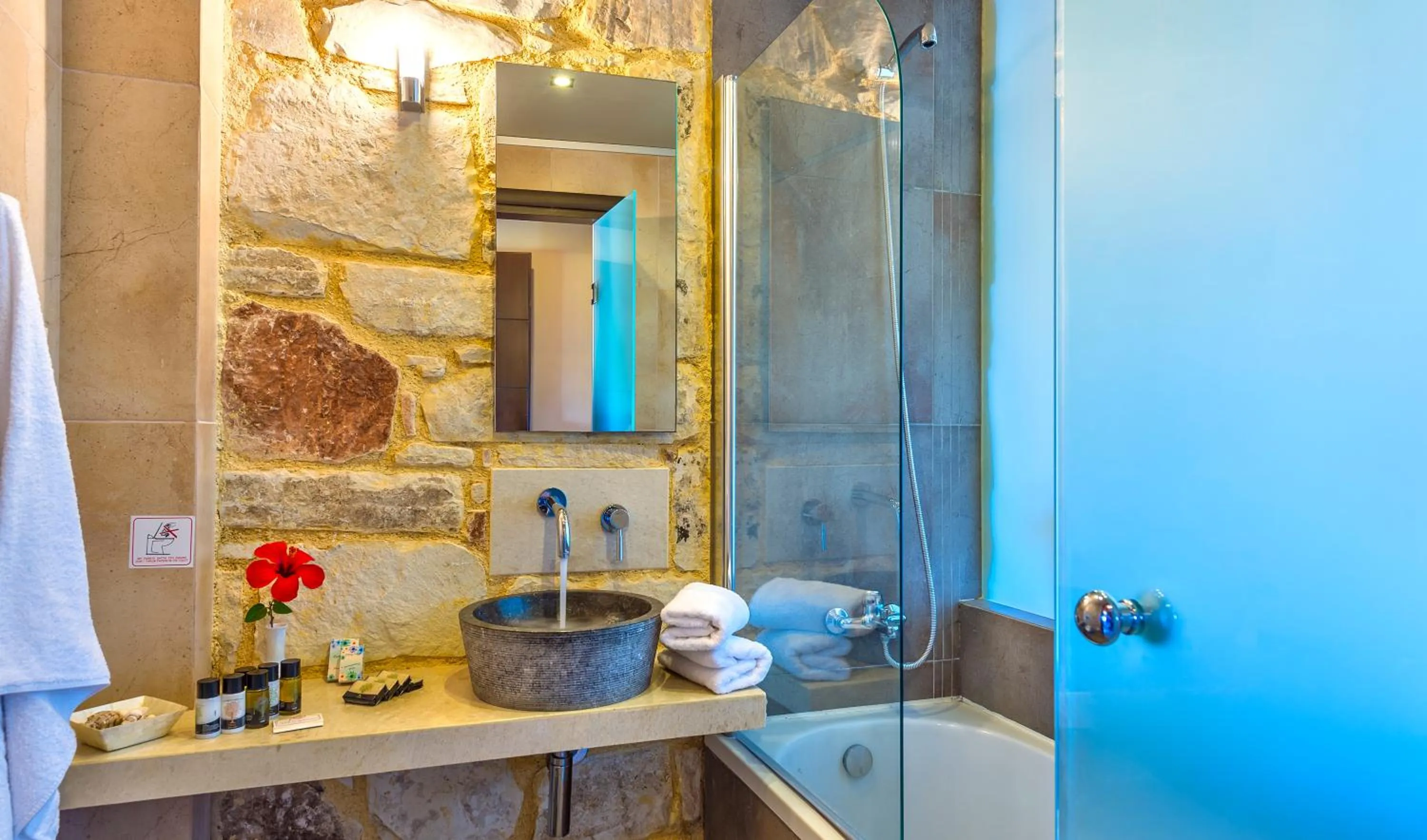 Shower in Mistral Hotel - For Solo Travelers