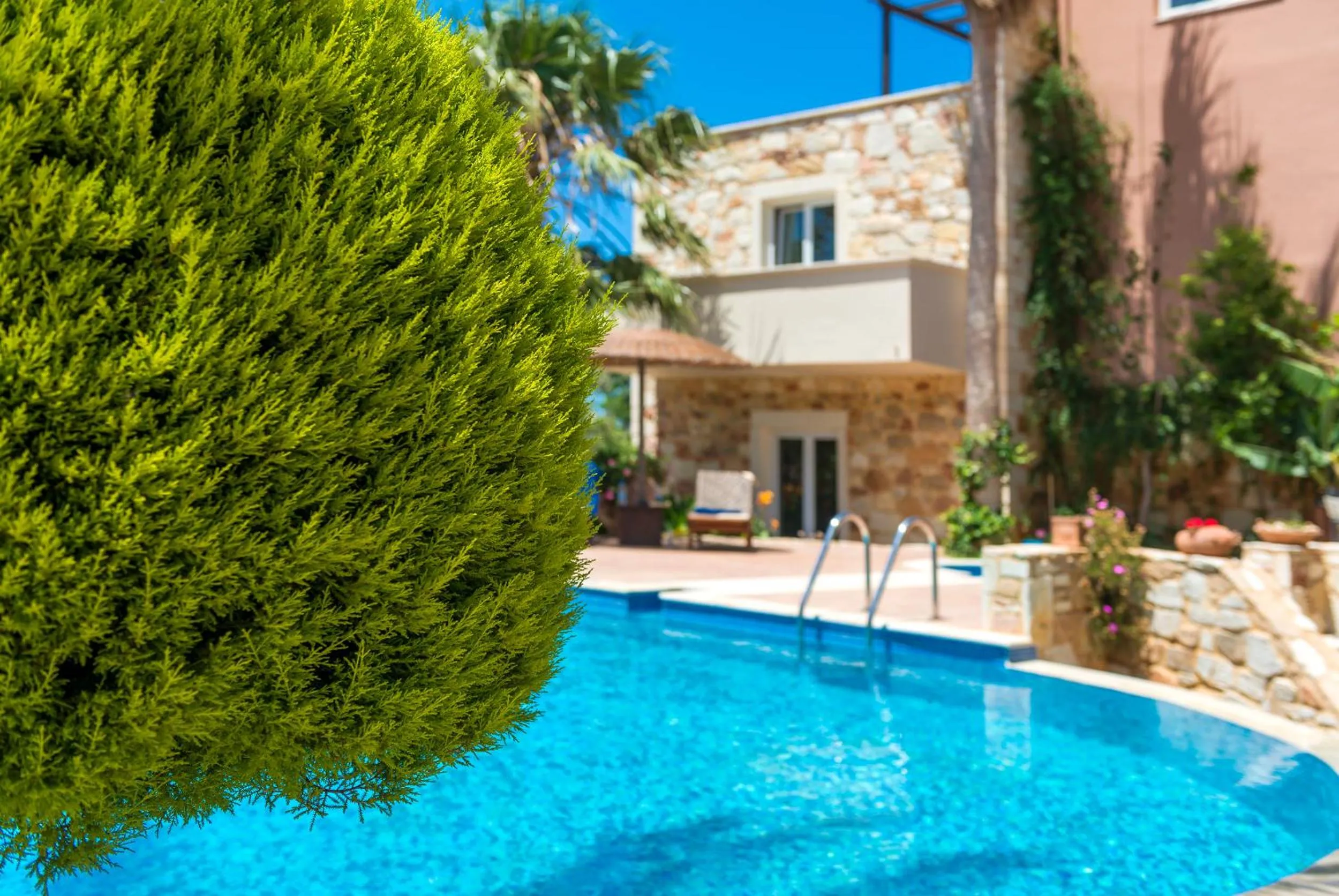 Property building in Mistral Hotel - For Solo Travelers