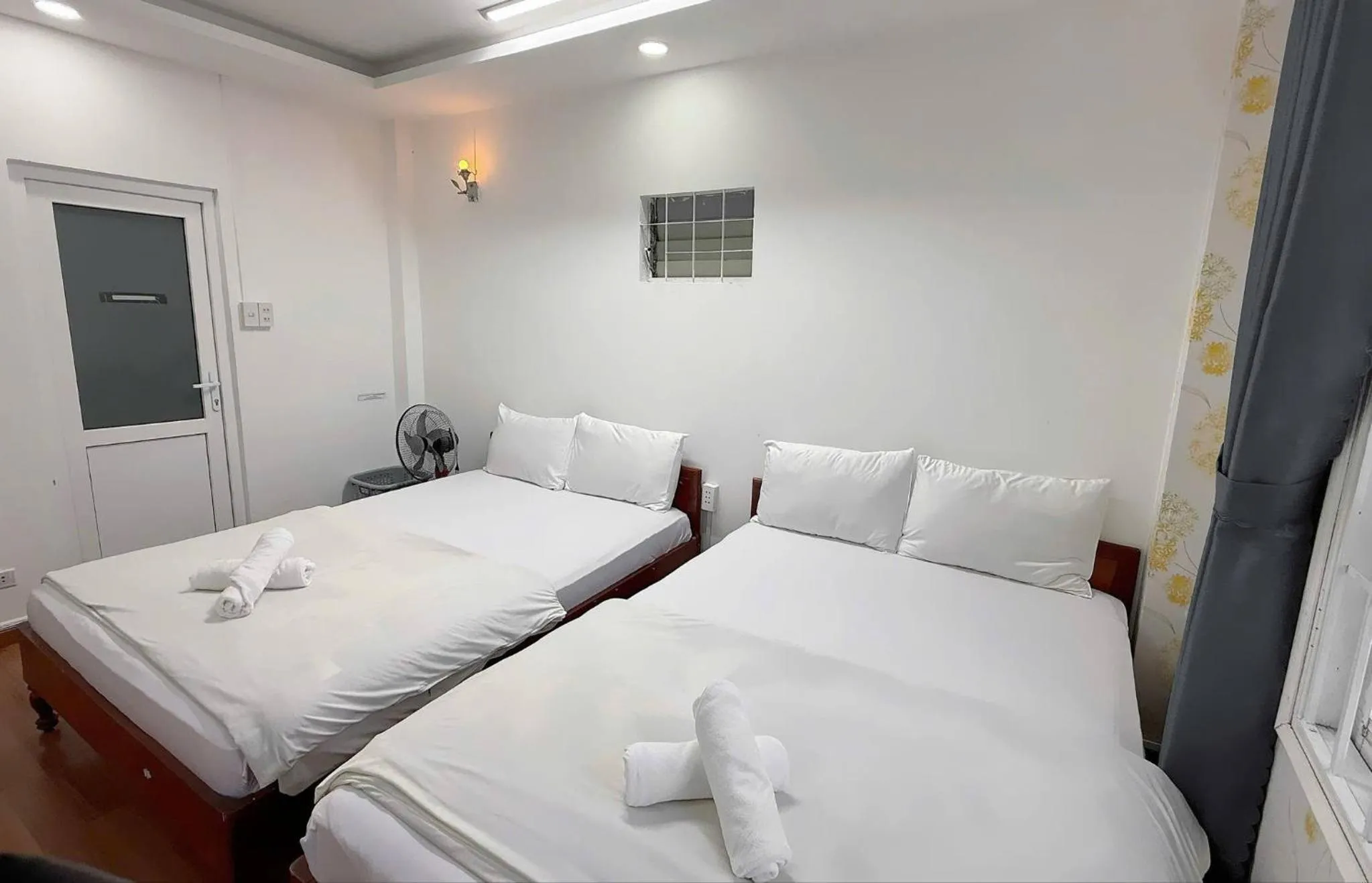 Bed in Glory Gia Huy Hotel