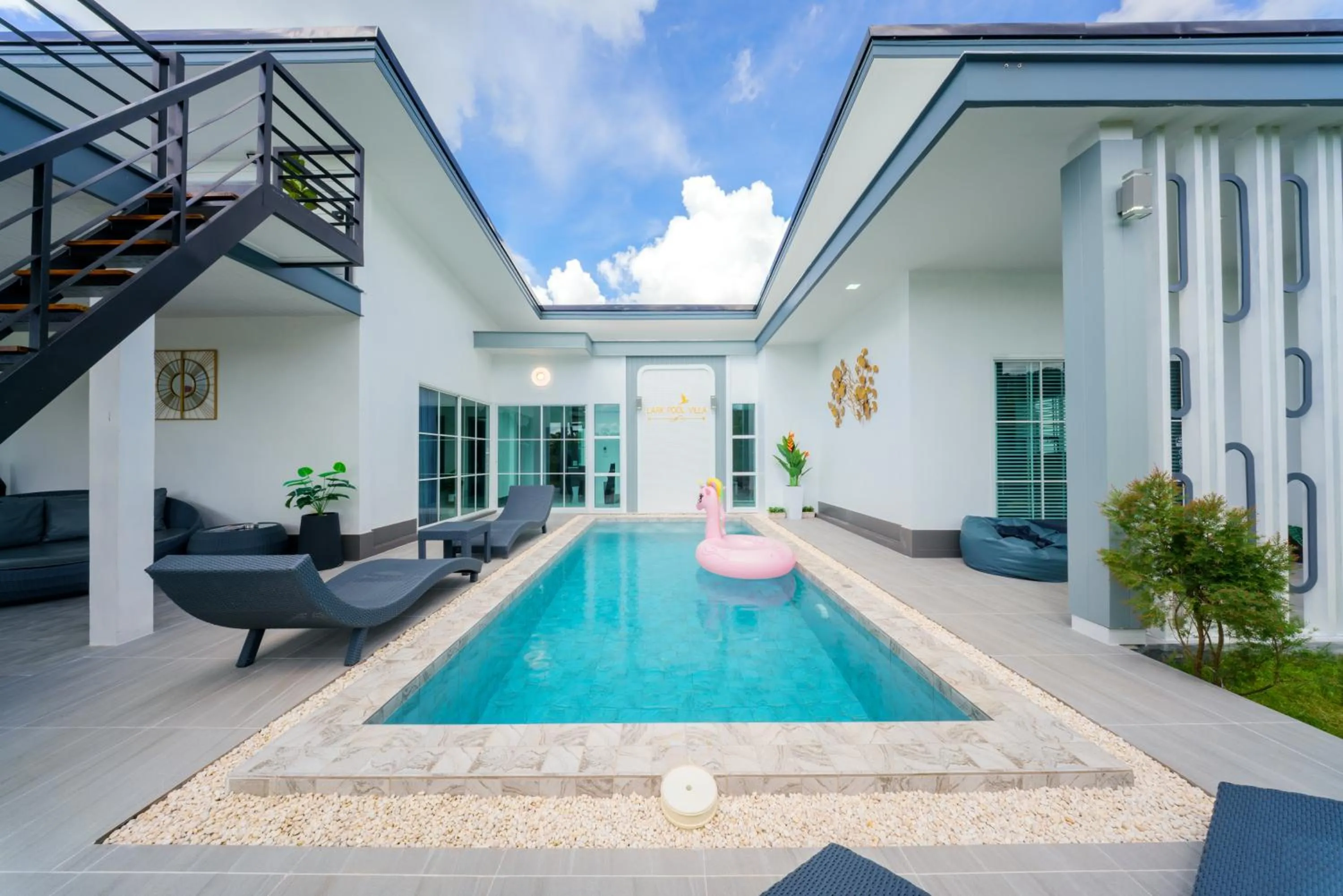 Pool view in Lark Pool Villa Aonang Krabi