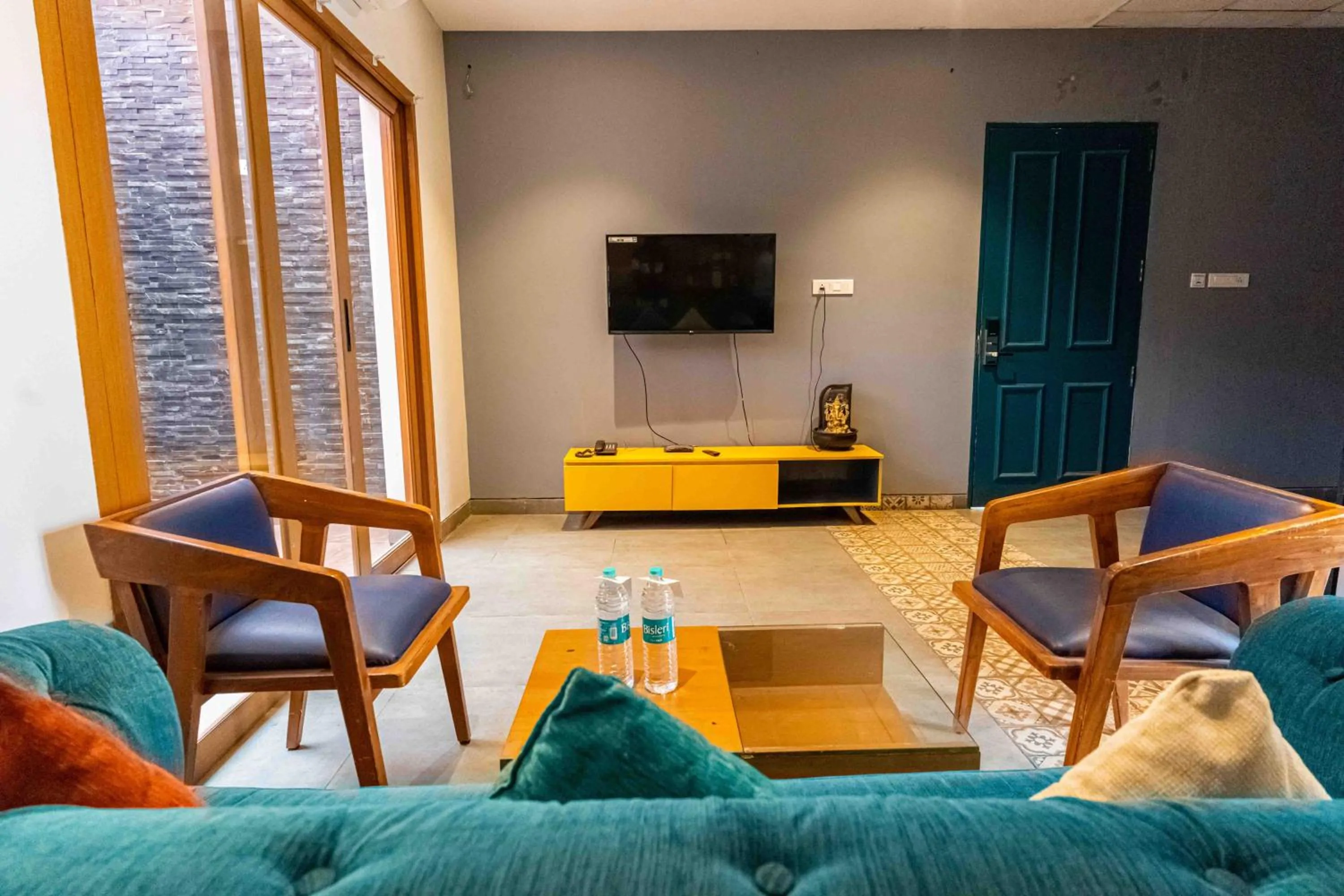 Seating area in Hotel Aalia