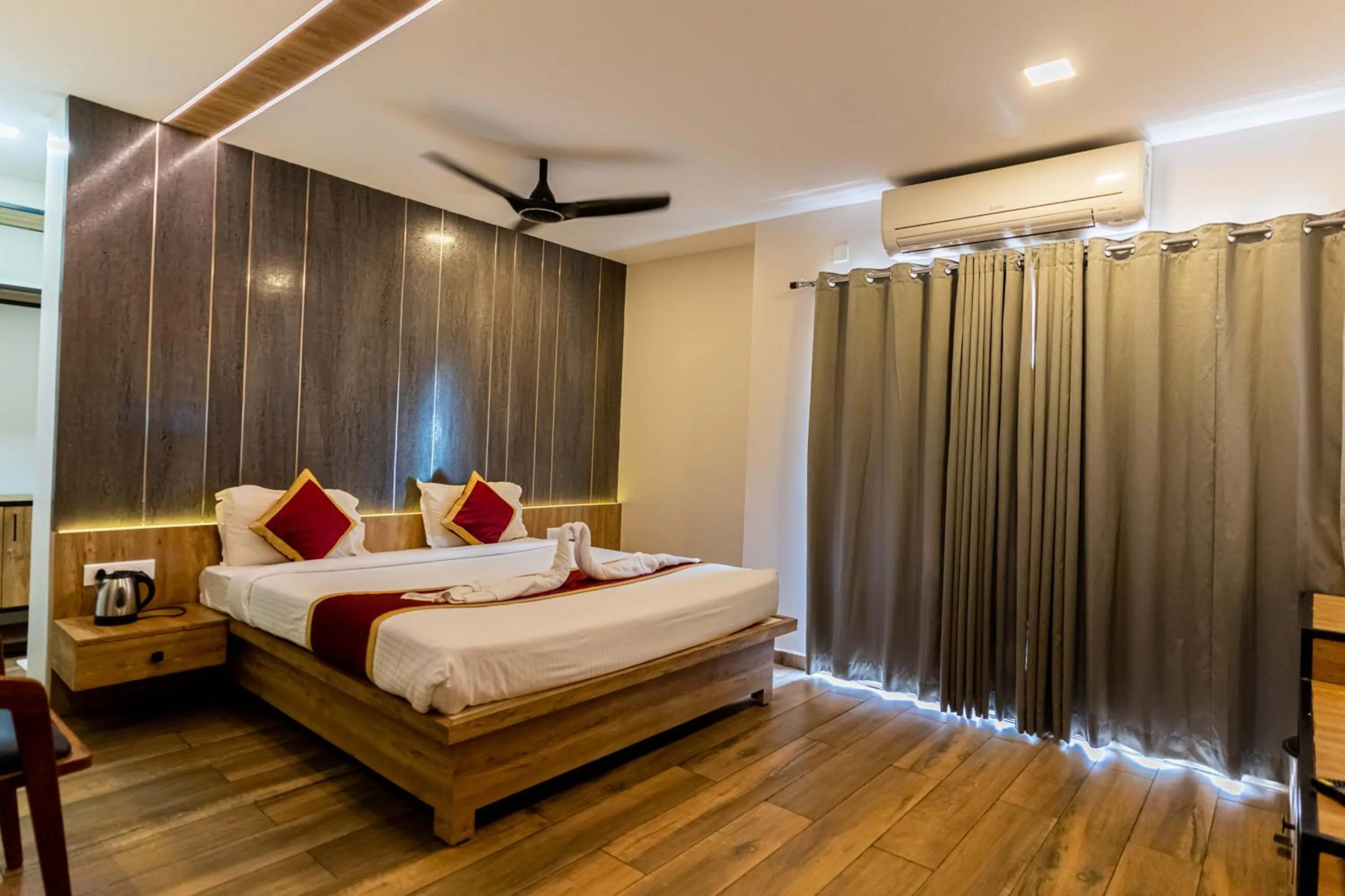 Bedroom, Bed in Hotel Aalia