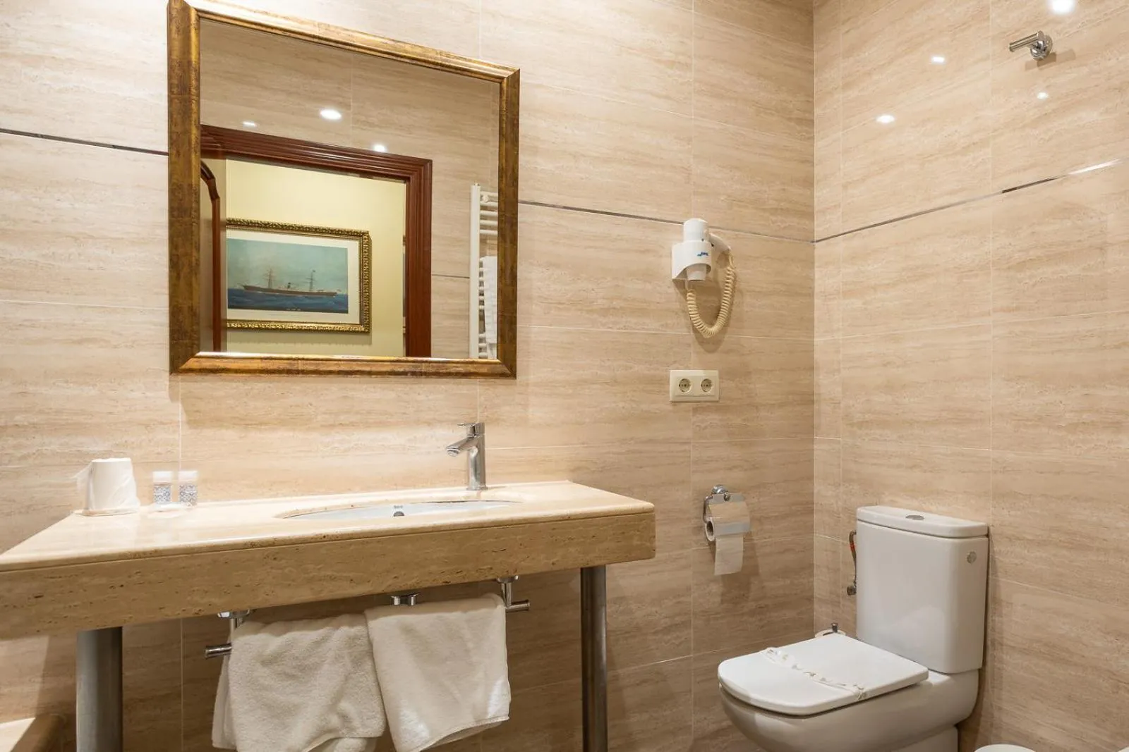 Bathroom in Hotel de Camprodón