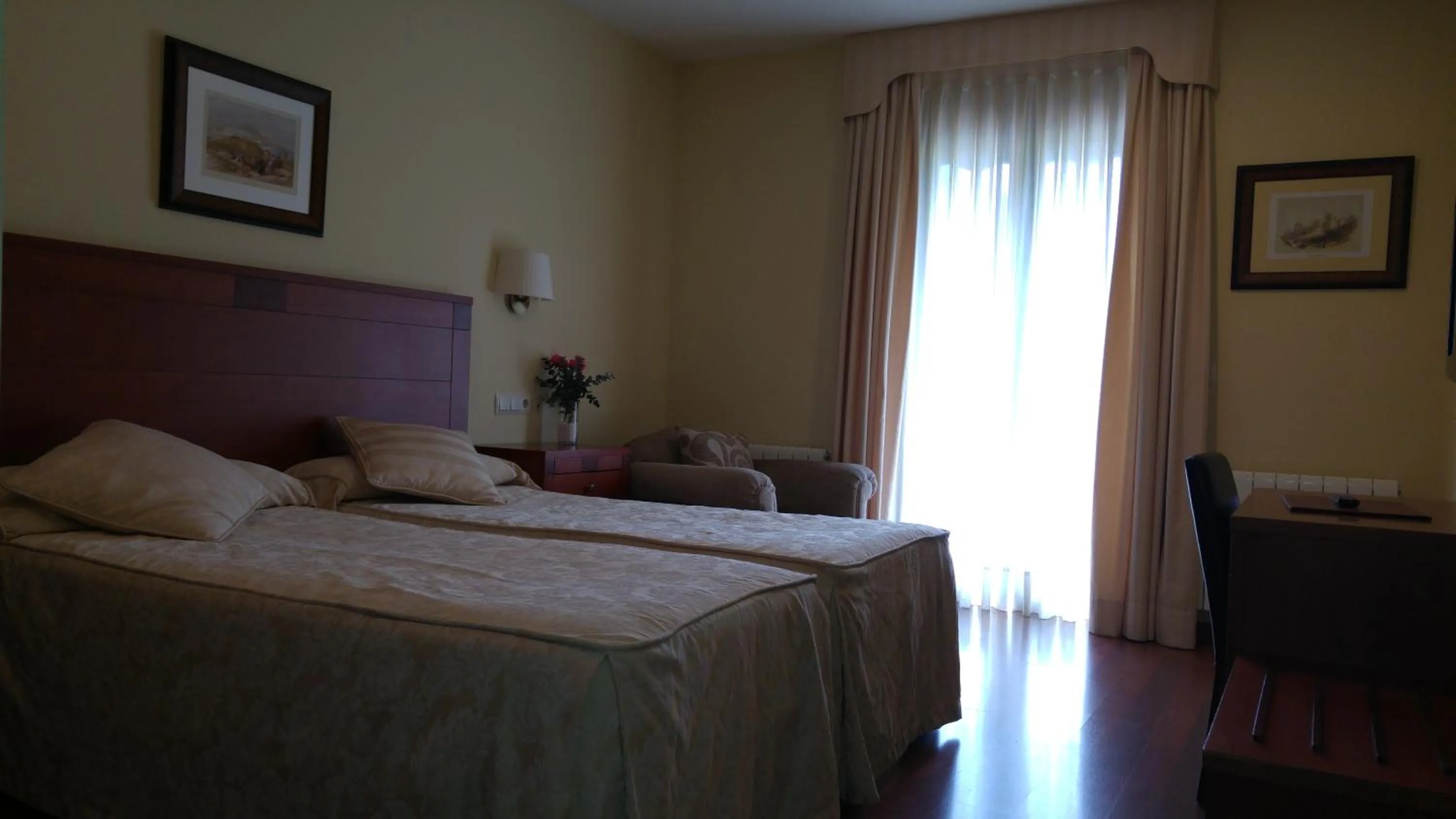 Bed in Hotel de Camprodón