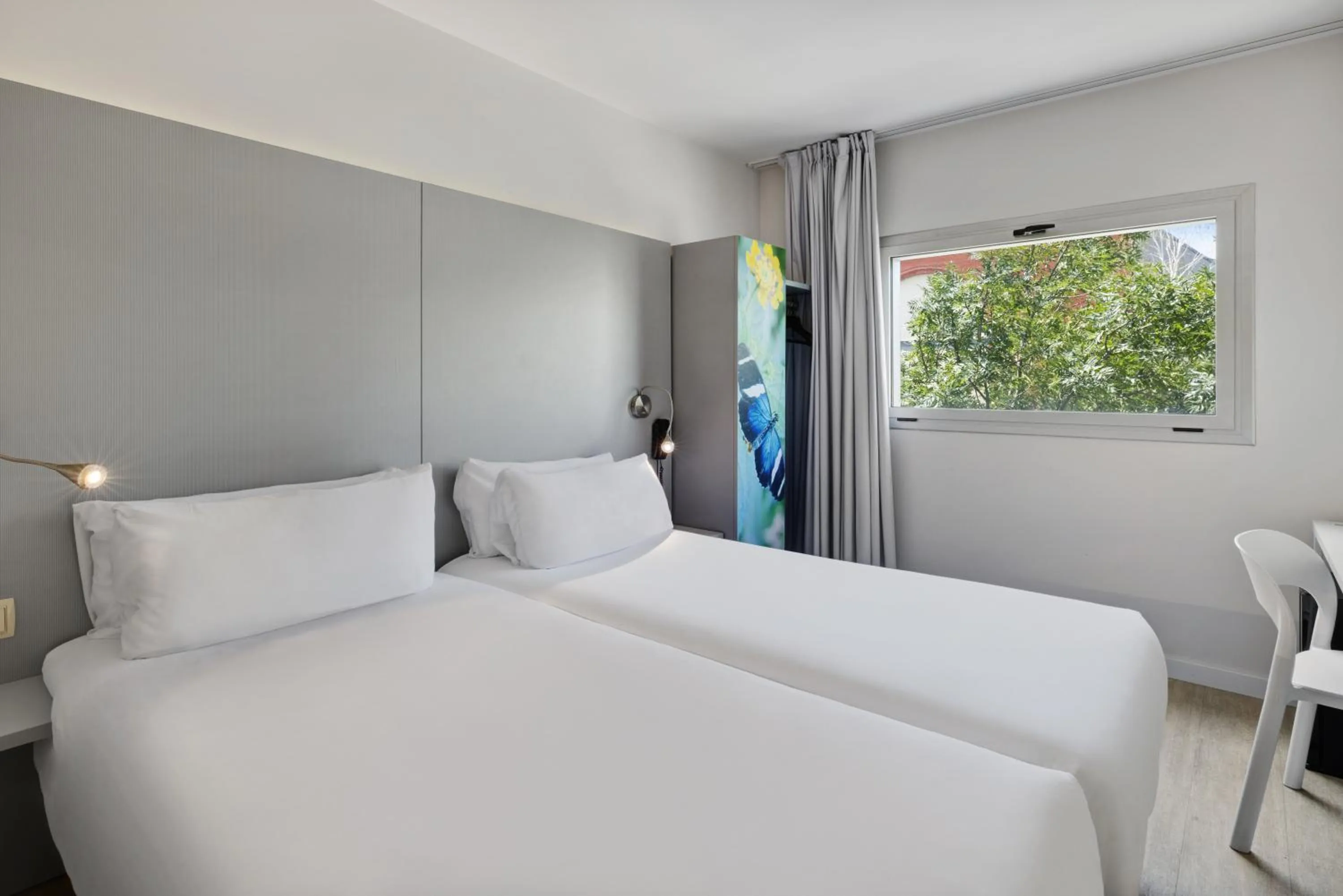 Bed in B&B HOTEL Girona 2