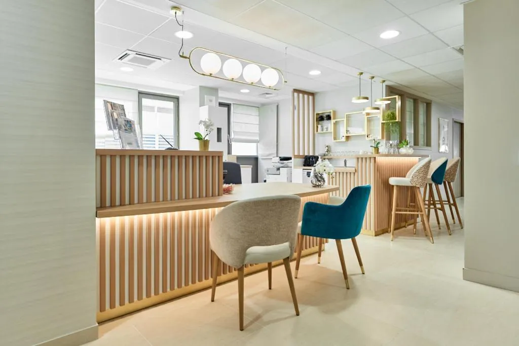 Property building in Zenao Appart'hôtels Suresnes