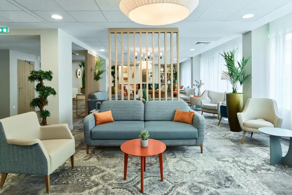 Living room in Zenao Appart'hôtels Suresnes