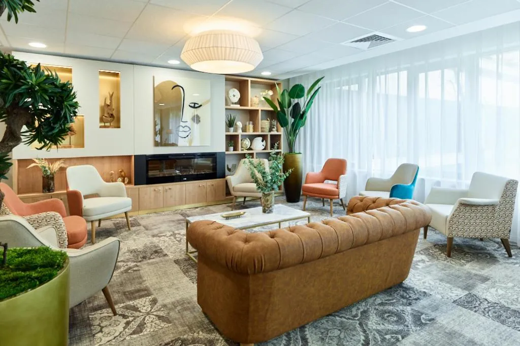 Living room in Zenao Appart'hôtels Suresnes