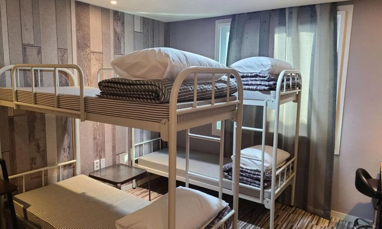 Bed in Changwon Dean Hotel