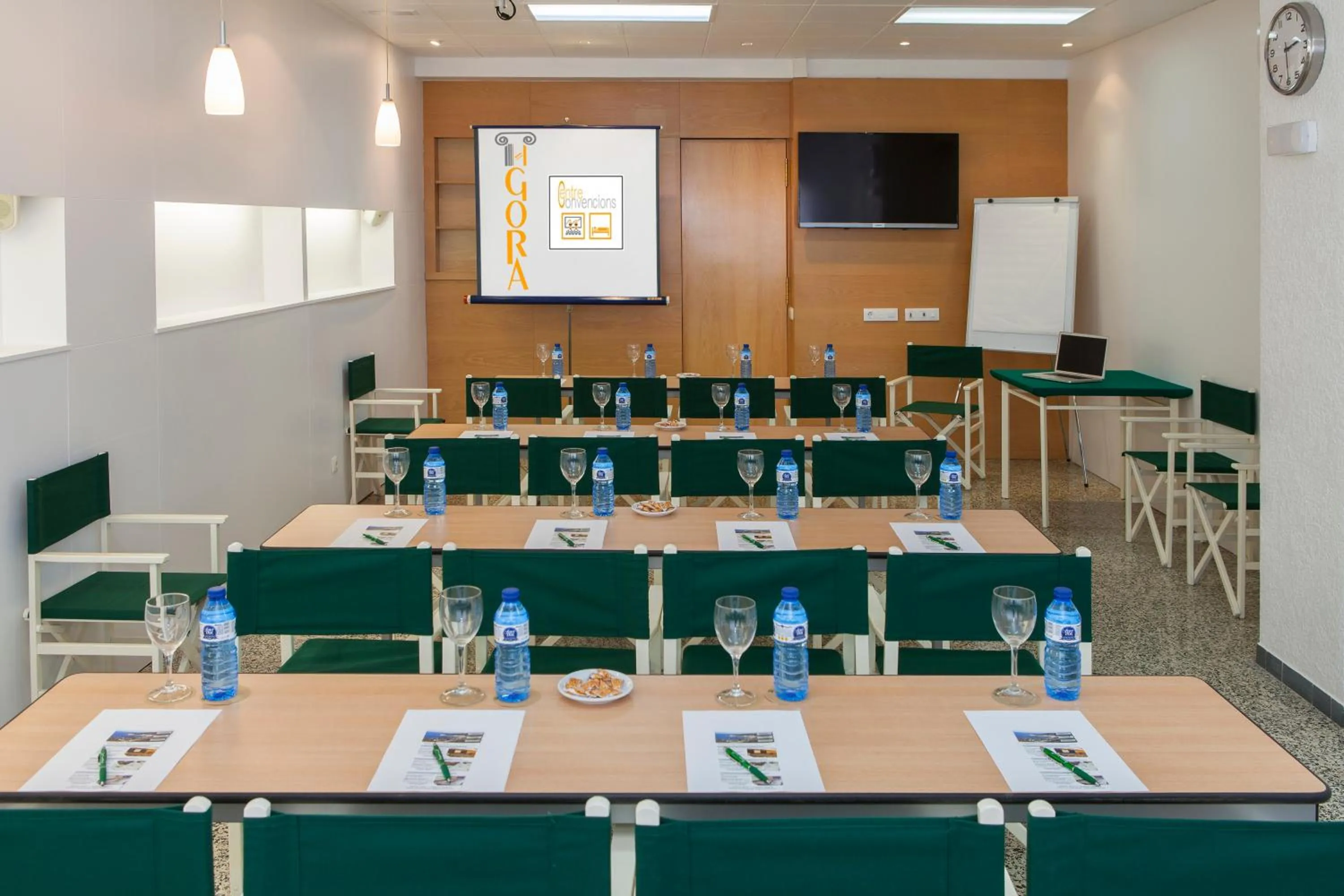 TV and multimedia in Hotel Spa Porto Cristo