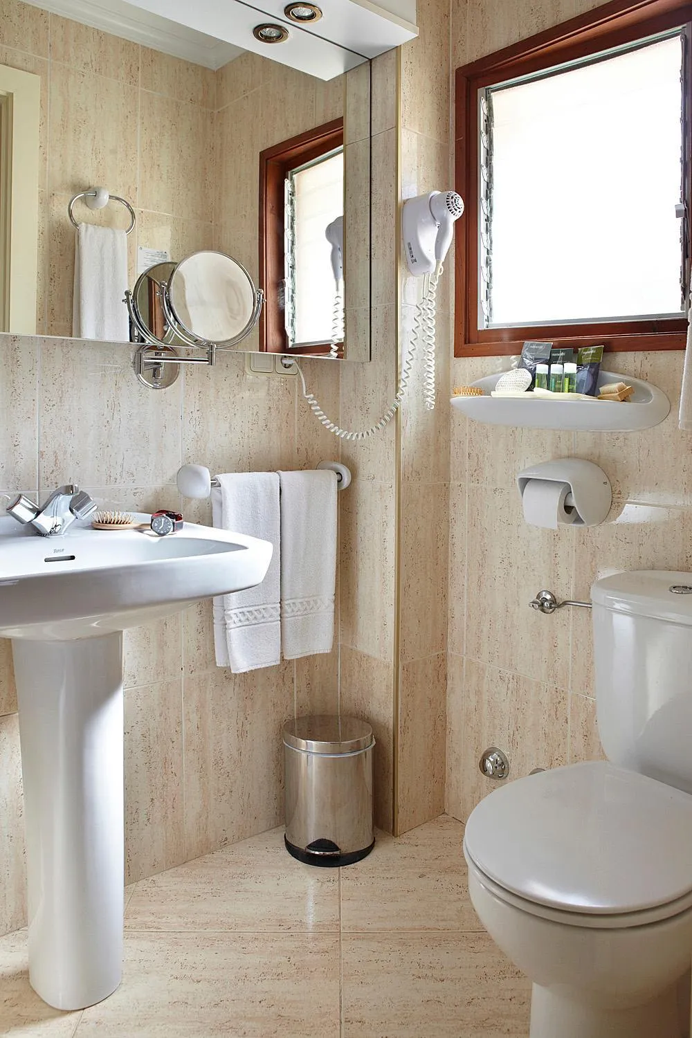 Toilet in Hotel Spa Porto Cristo