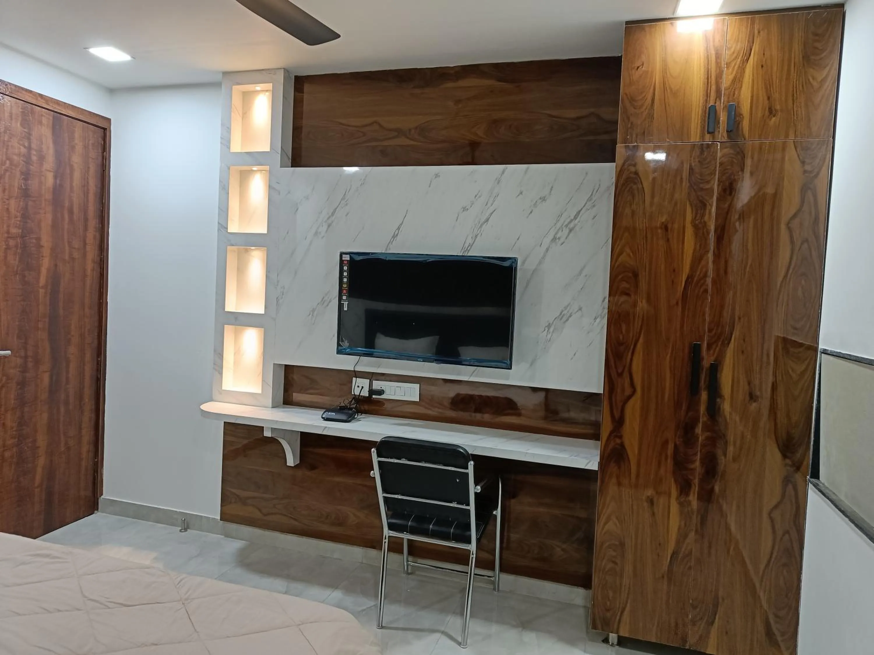 Bedroom in Hotel Imperial Crown