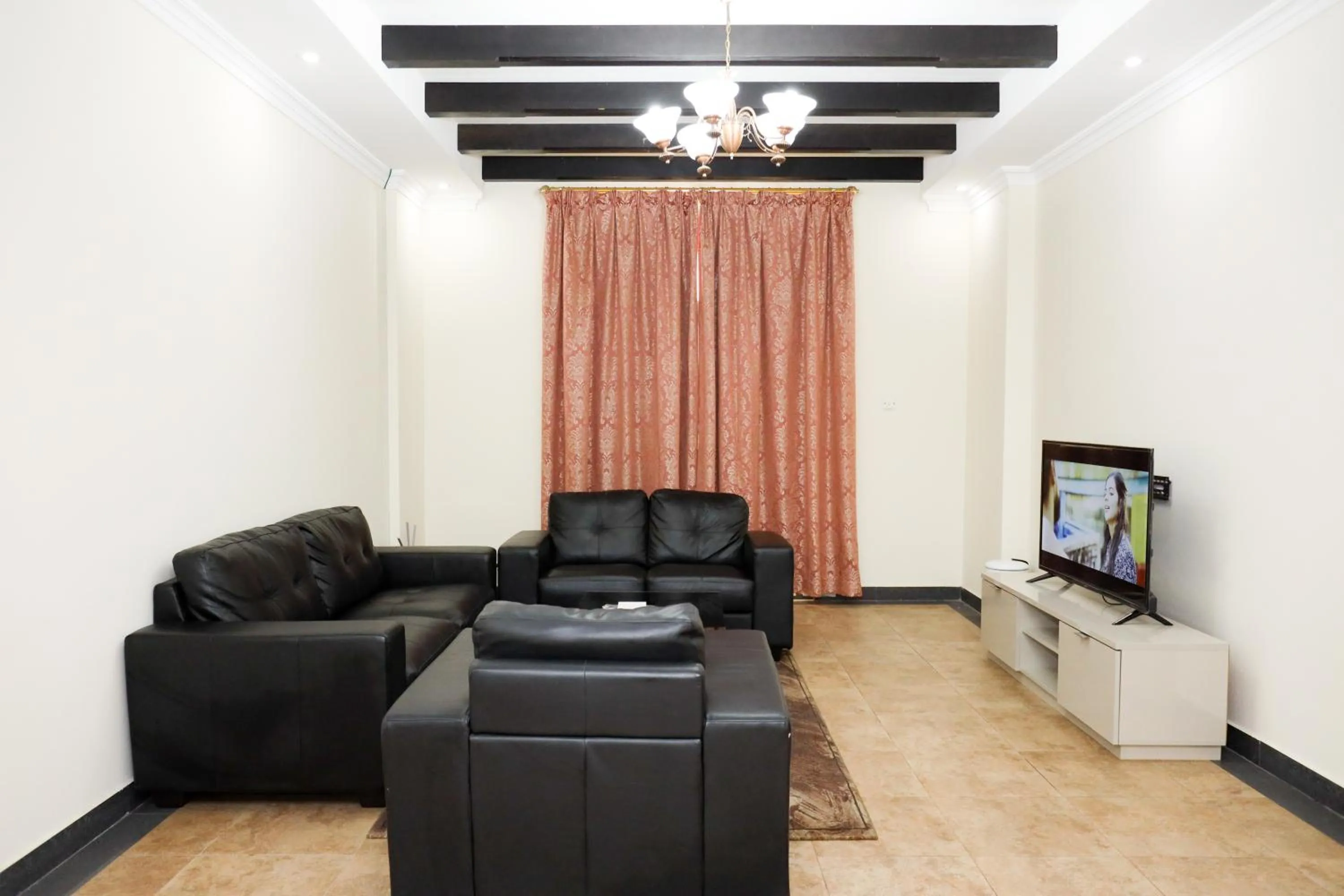 TV and multimedia in Pearl Bahrain Suites