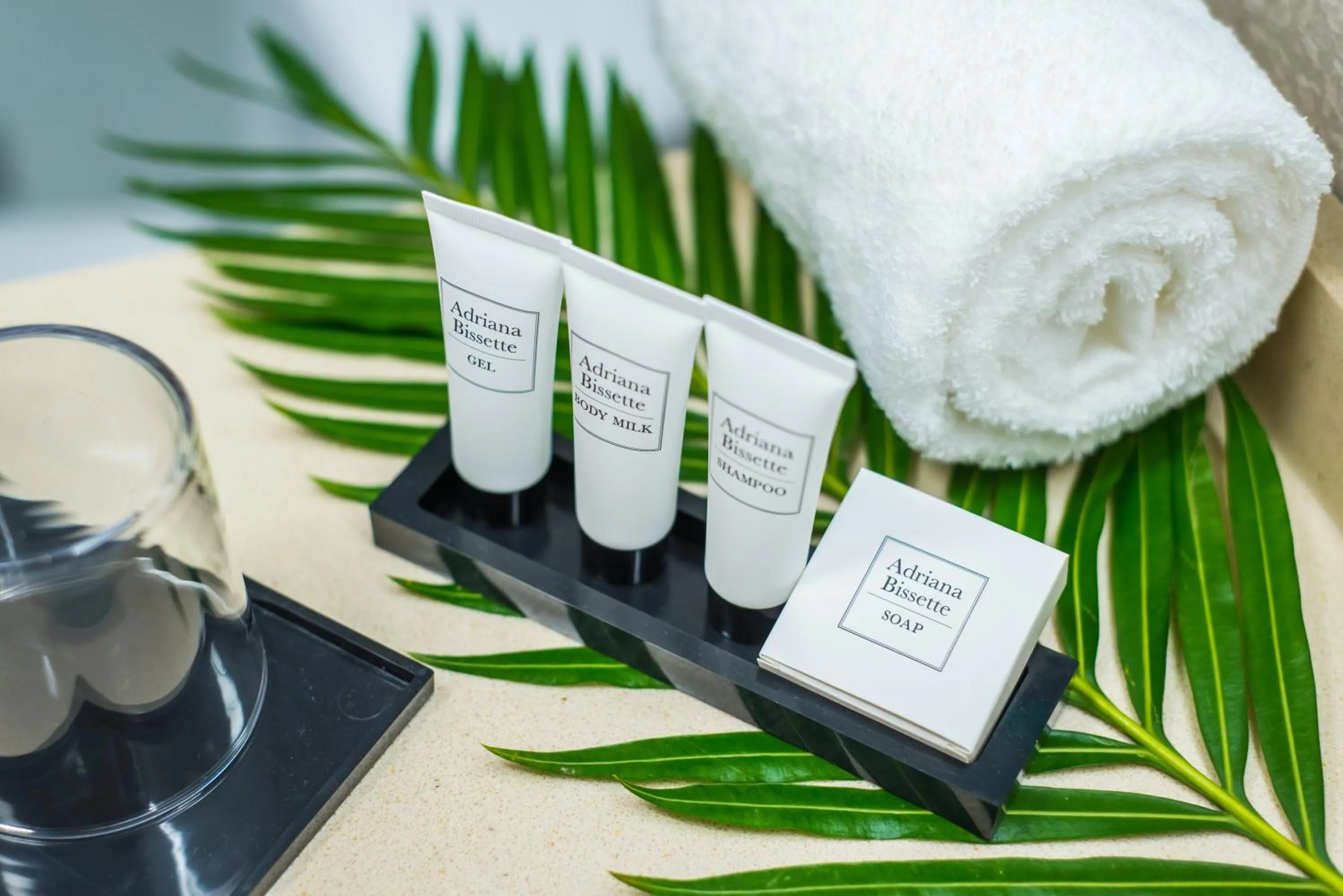 Bathroom in Dunas Club - Hotel & Apartamentos