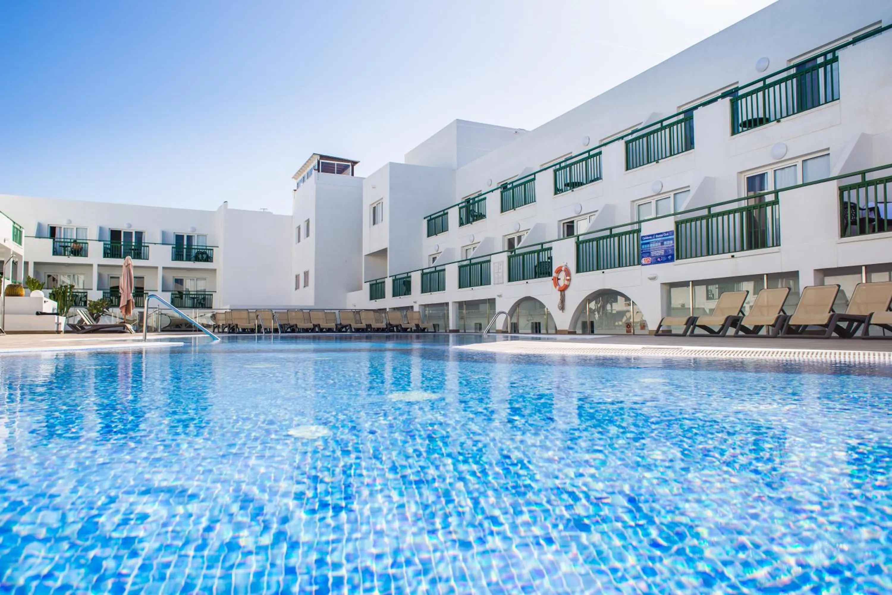 Pool view in Dunas Club - Hotel & Apartamentos