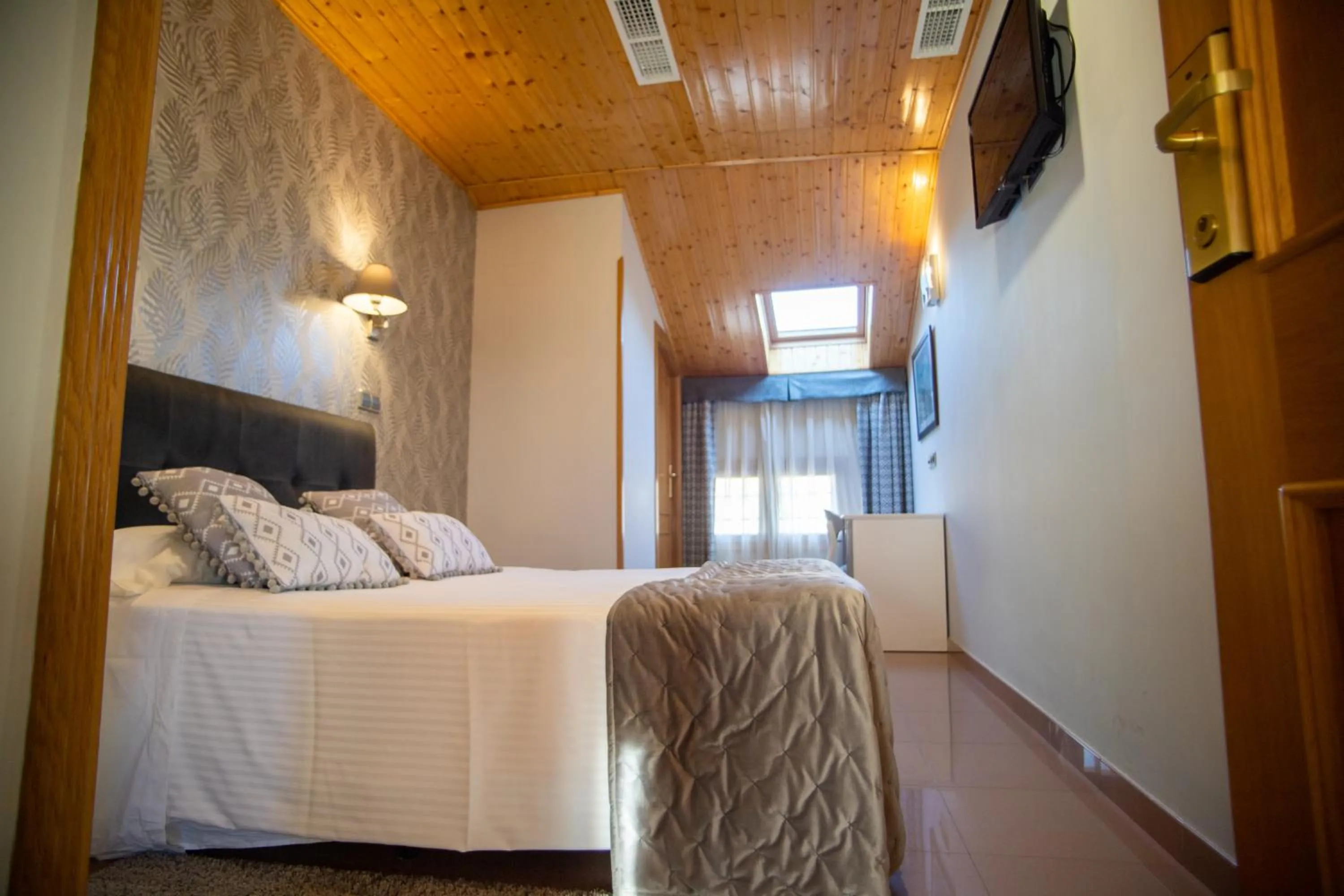 Photo of the whole room, Bed in Hotel Las Moradas