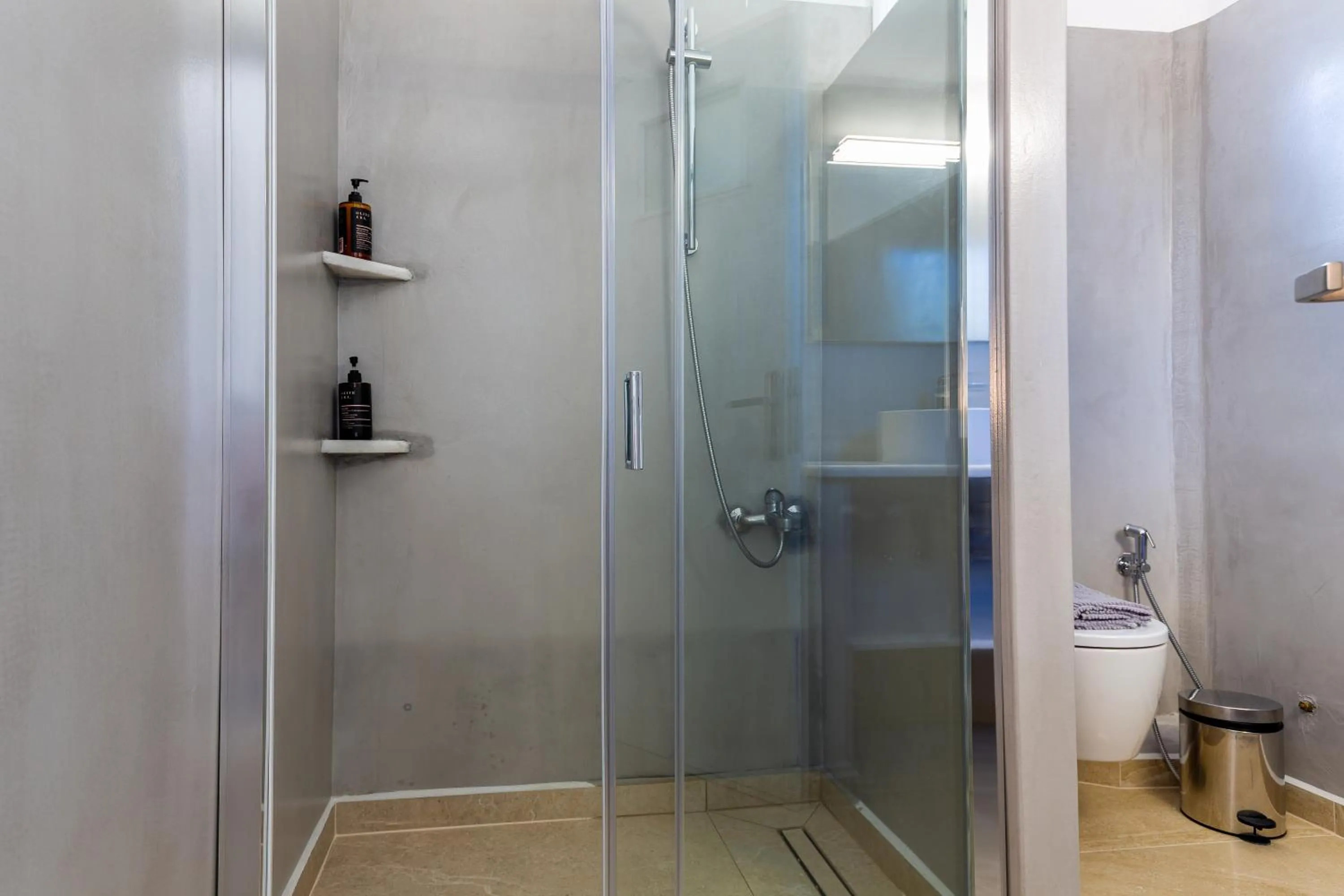 Shower in Pyrgaki Hotel
