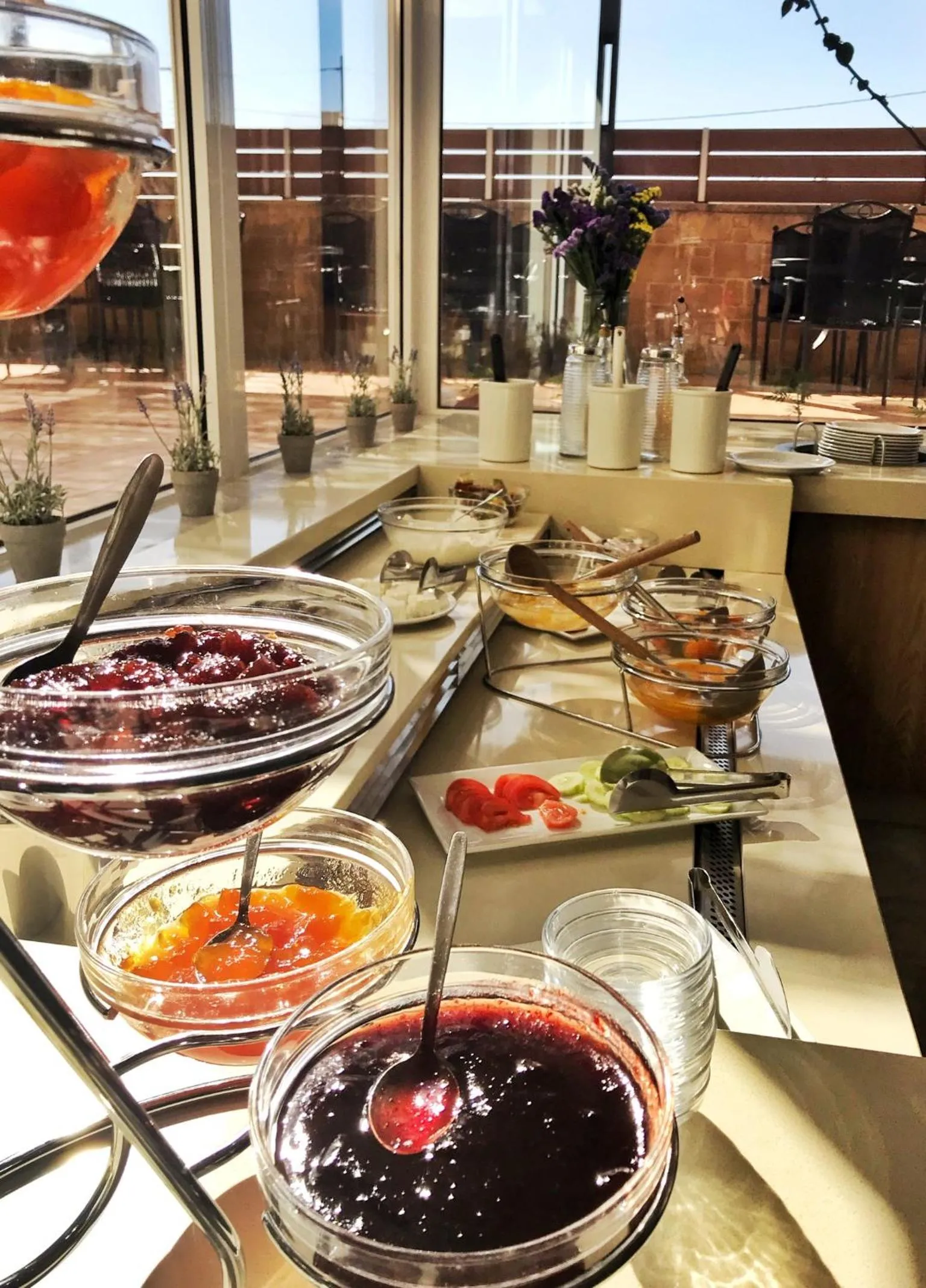 Food and drinks in Hermes Hotel