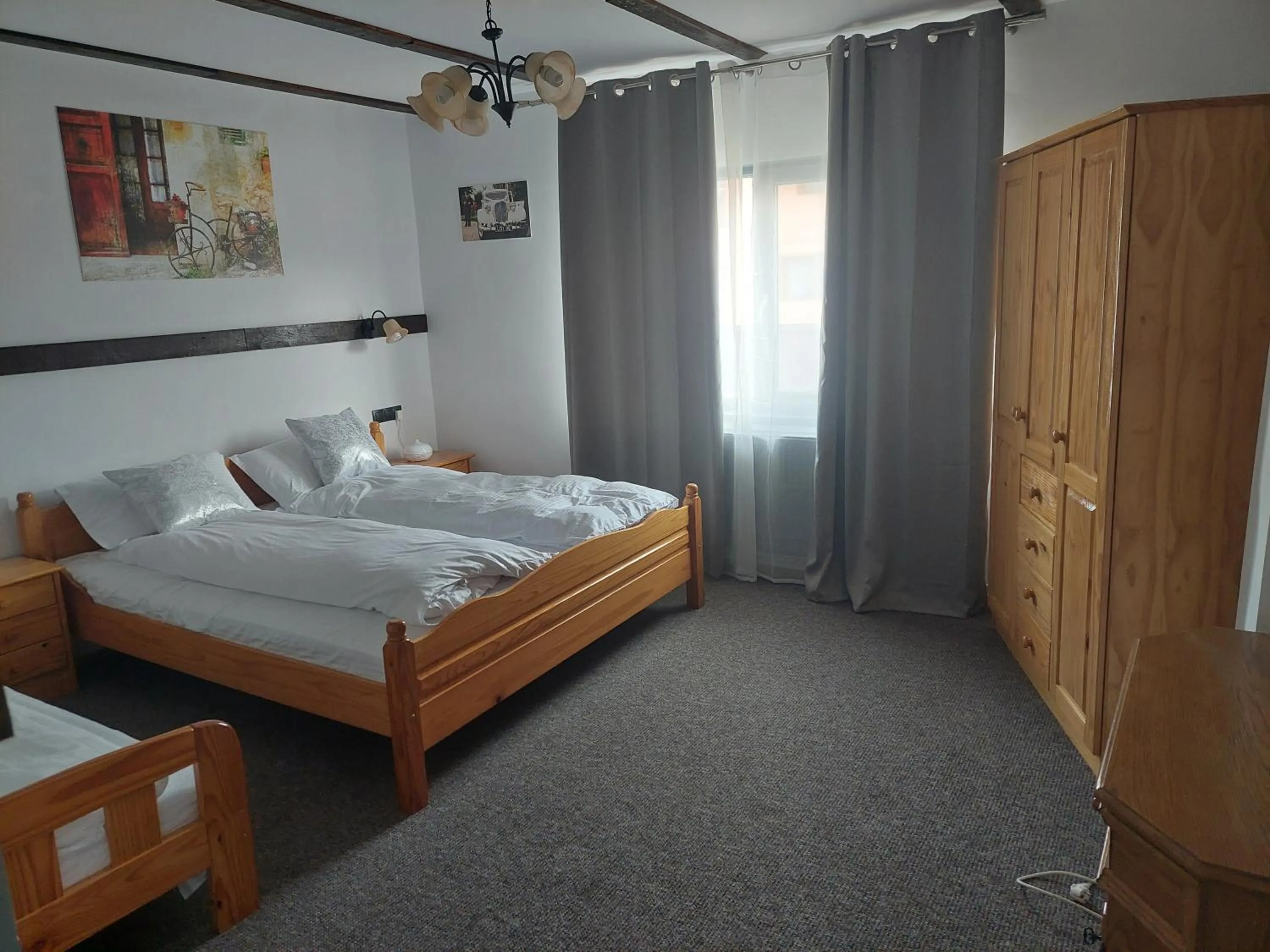 Bed in Morrison Apartments