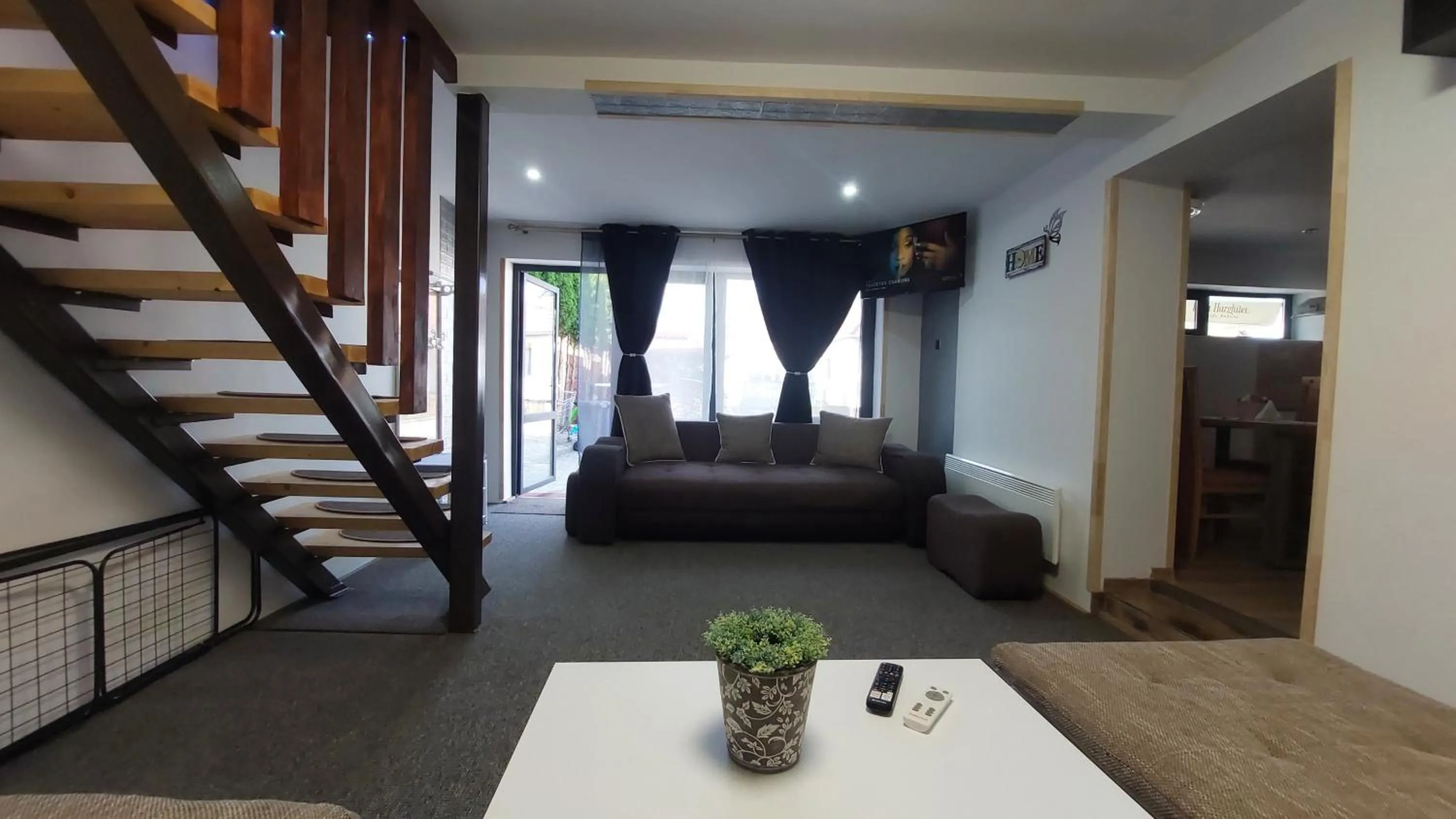 Bed in Morrison Apartments