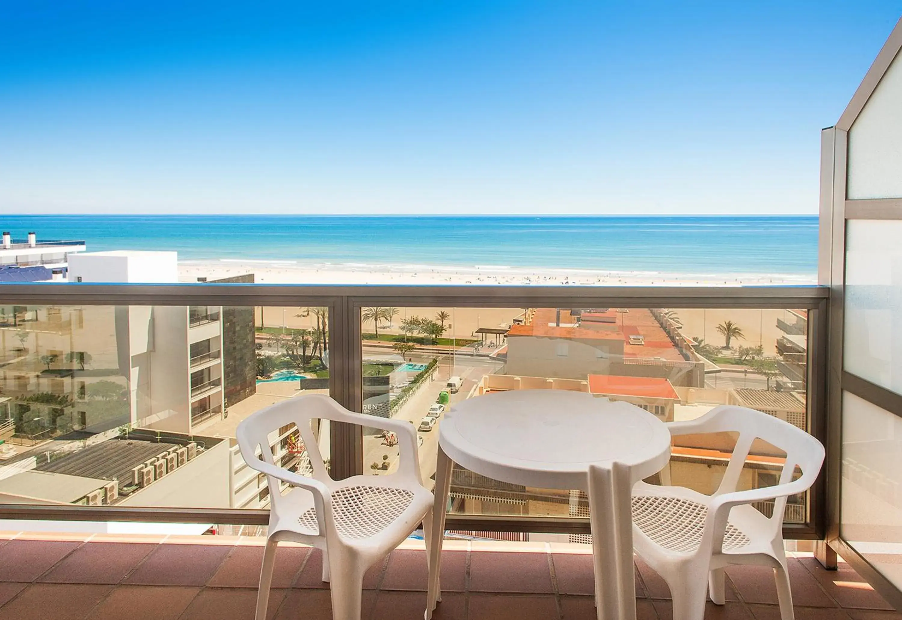 Double Room with Sea View and Terrace in Hotel RH Gijón & Spa Double Room with Sea View and Terrace in Hotel RH Gijón & Spa