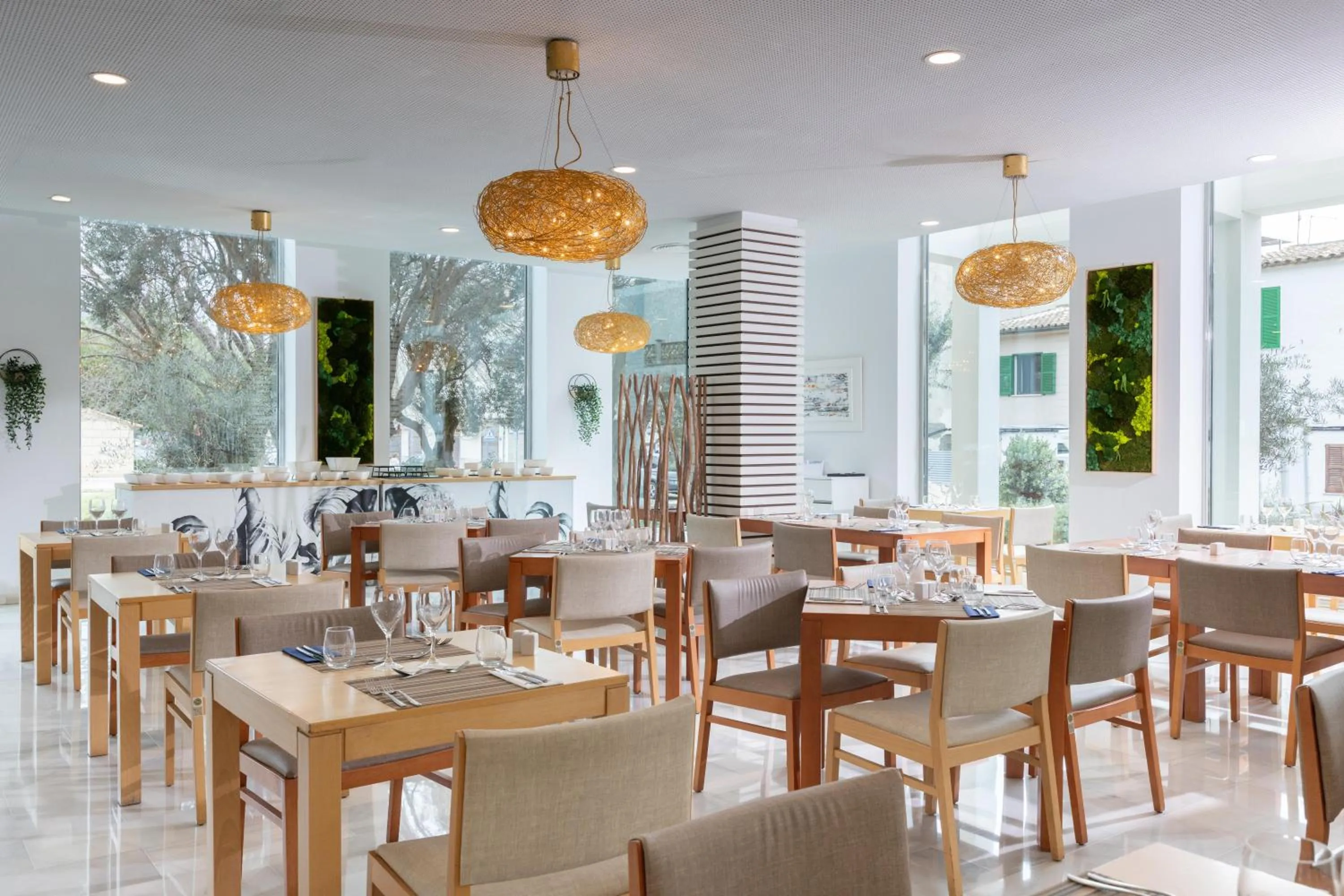 Restaurant/places to eat in MarSenses Puerto Pollensa Hotel & Spa Adults Only